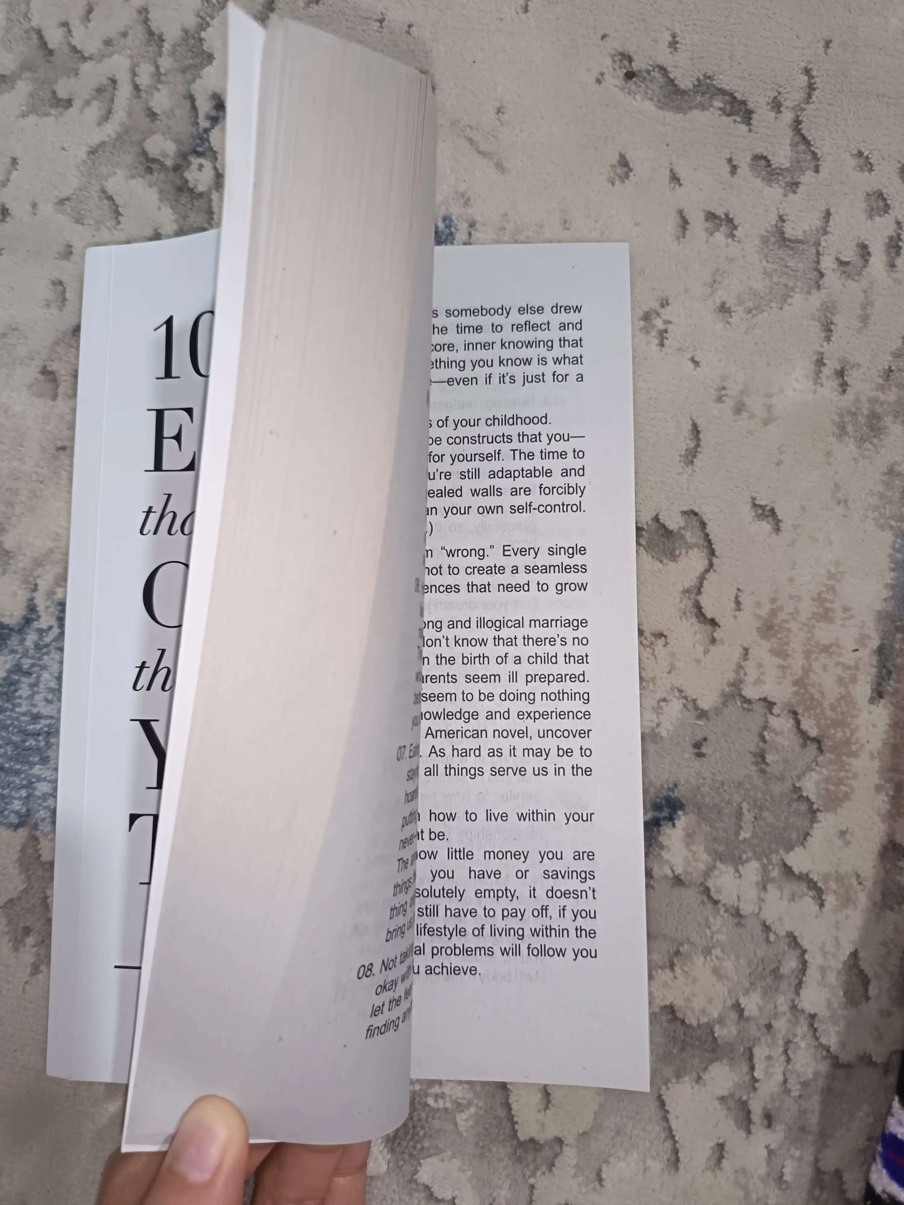 101 Essays that will change the way you think. Can't Hurt Me, David Goggins