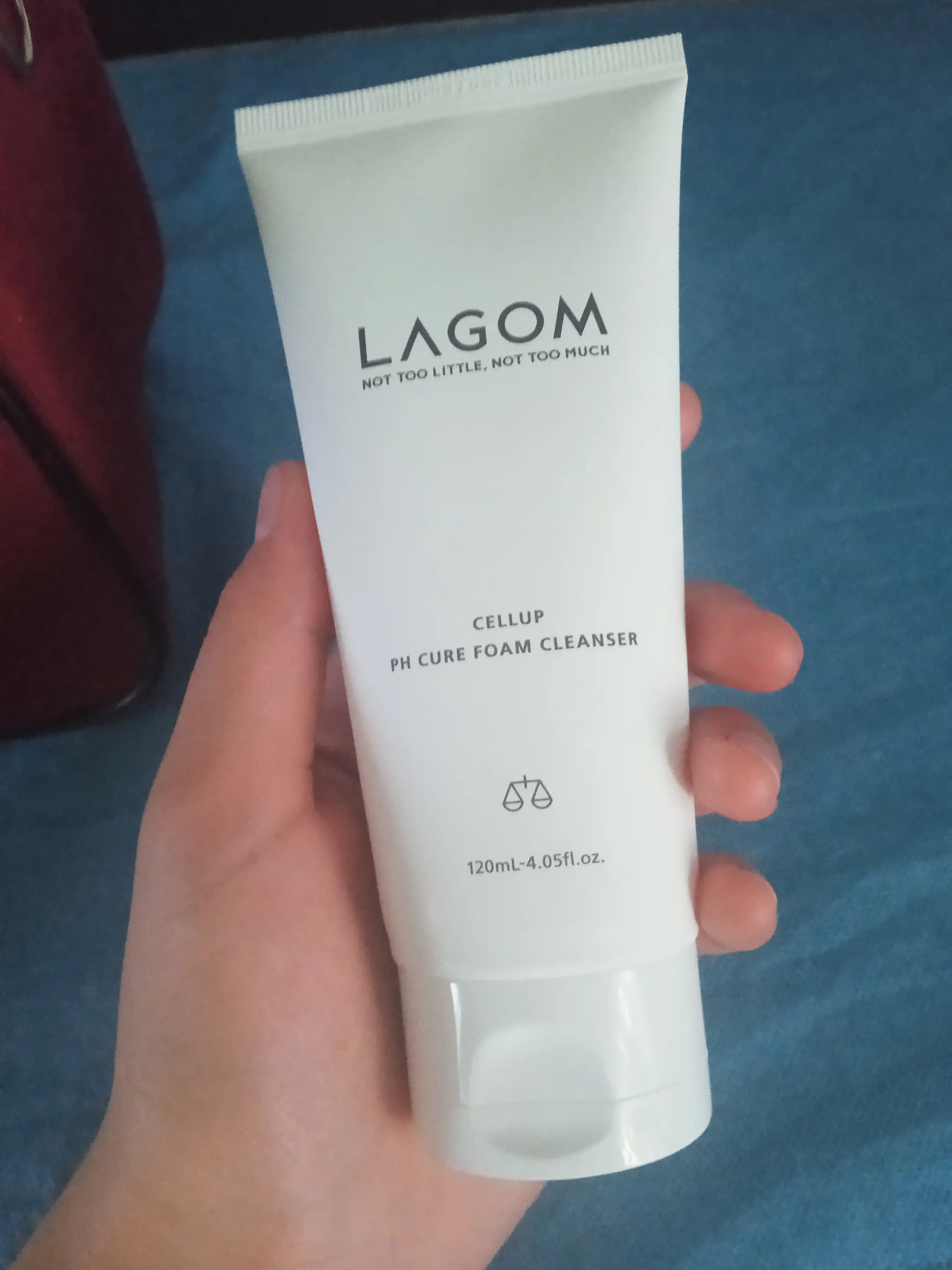 Normal, yog'li, ta'sirchan yuzlarga yuz yuvish ko'pigi, Lagom Cellup Ph Cure Foam