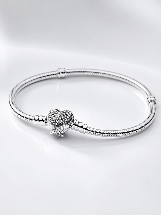 Серебряный браслет Pandora Moments Сердце и Крылья 593680C01