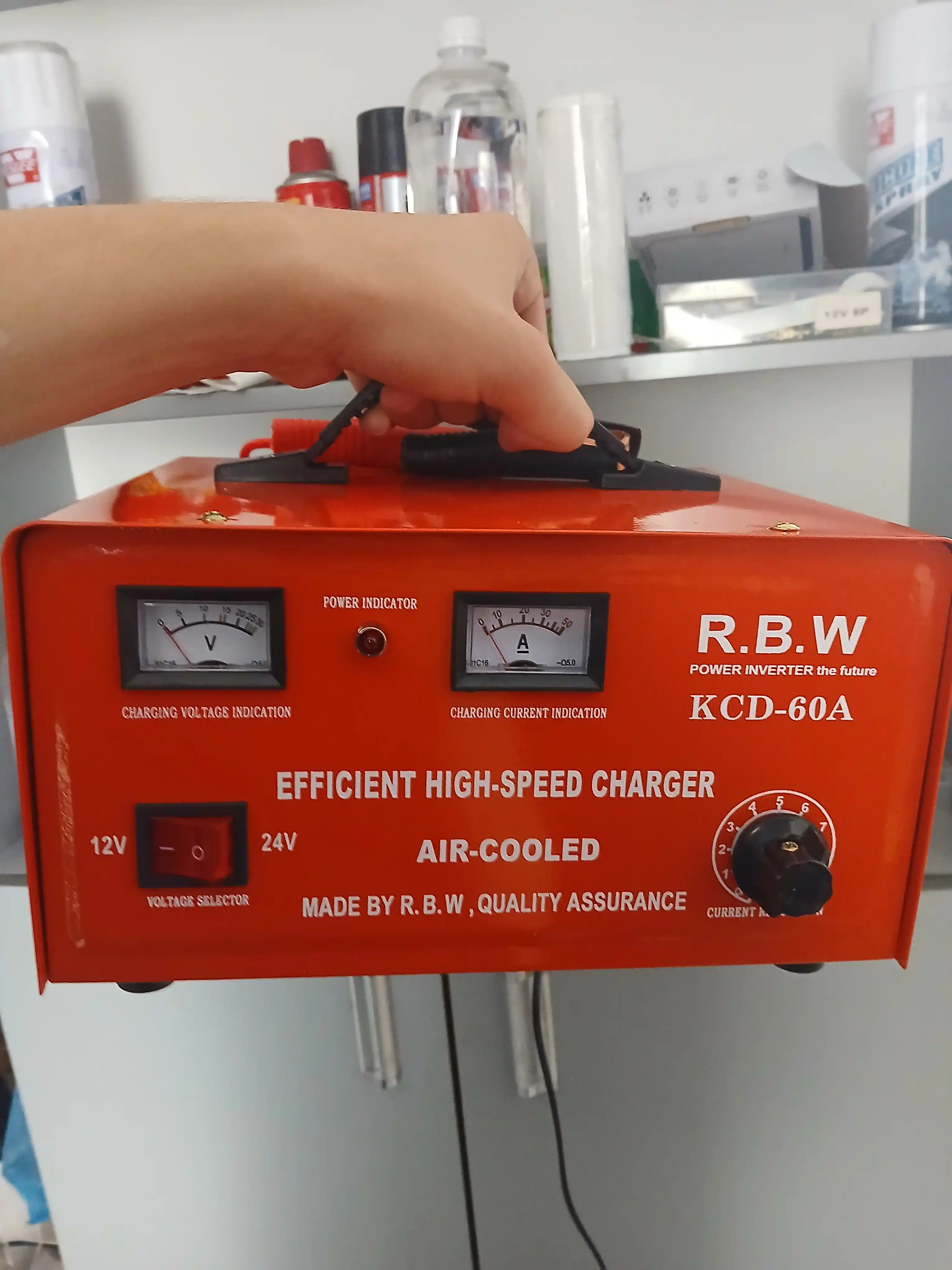 Зарядное устройство для авто аккумулятора R.B.W KCD-60A, 12V/24V
