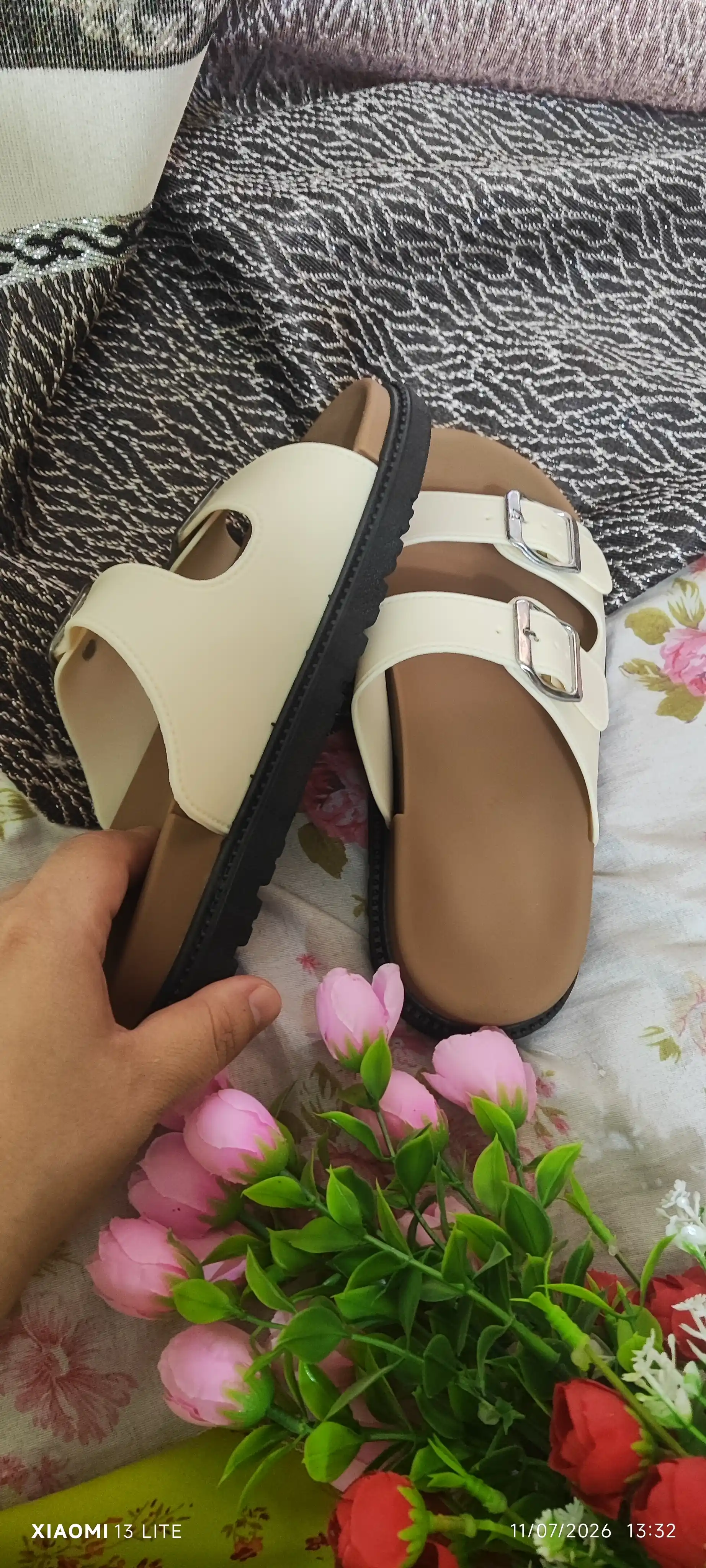 Ayollar shippagi, shippak, yozgi shifer, ayollar poyabzali, qulay sandallar