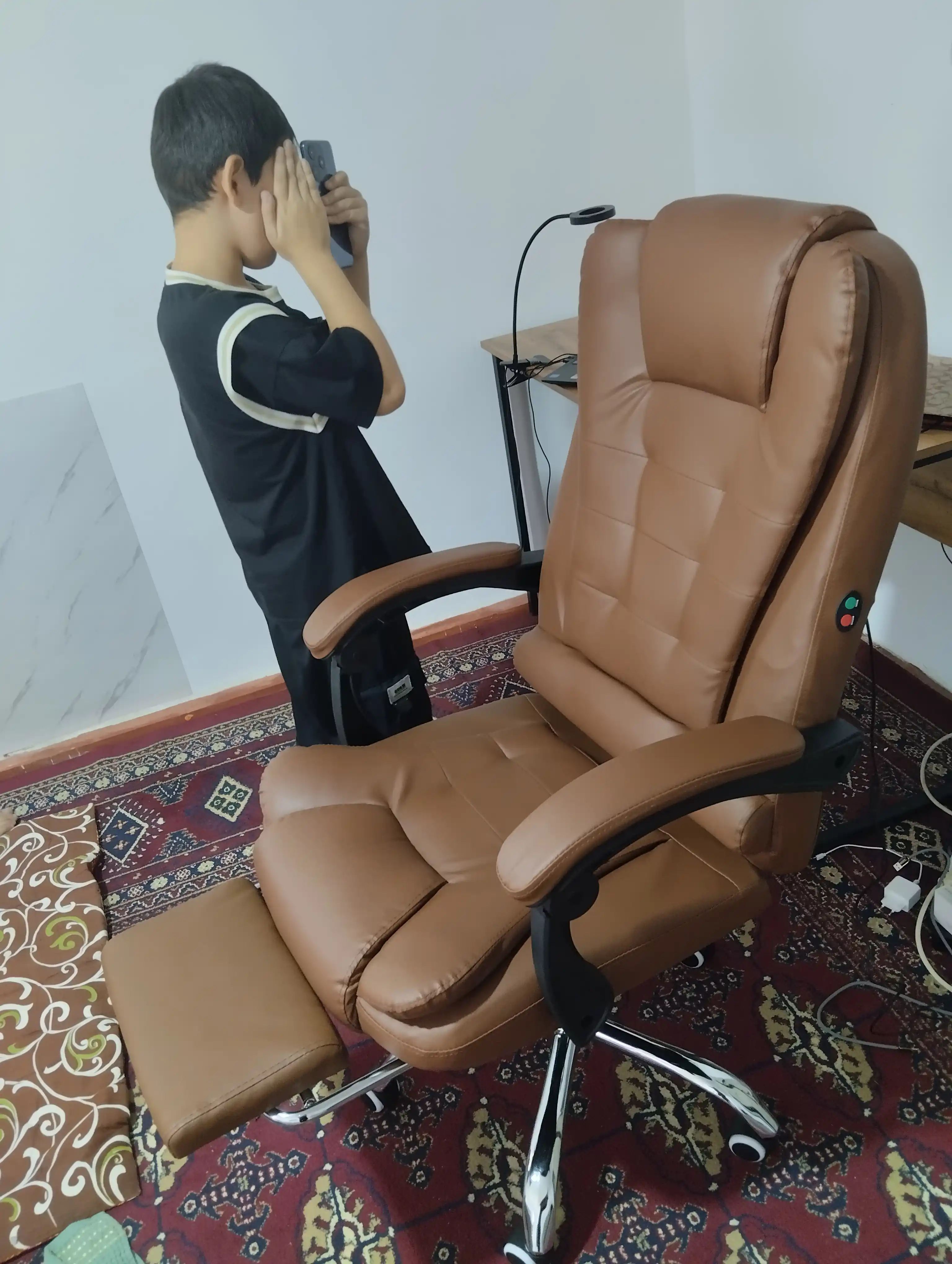 Uy va ofis uchun bel tayanchiga ega ergonomik kompyuter kreslosi