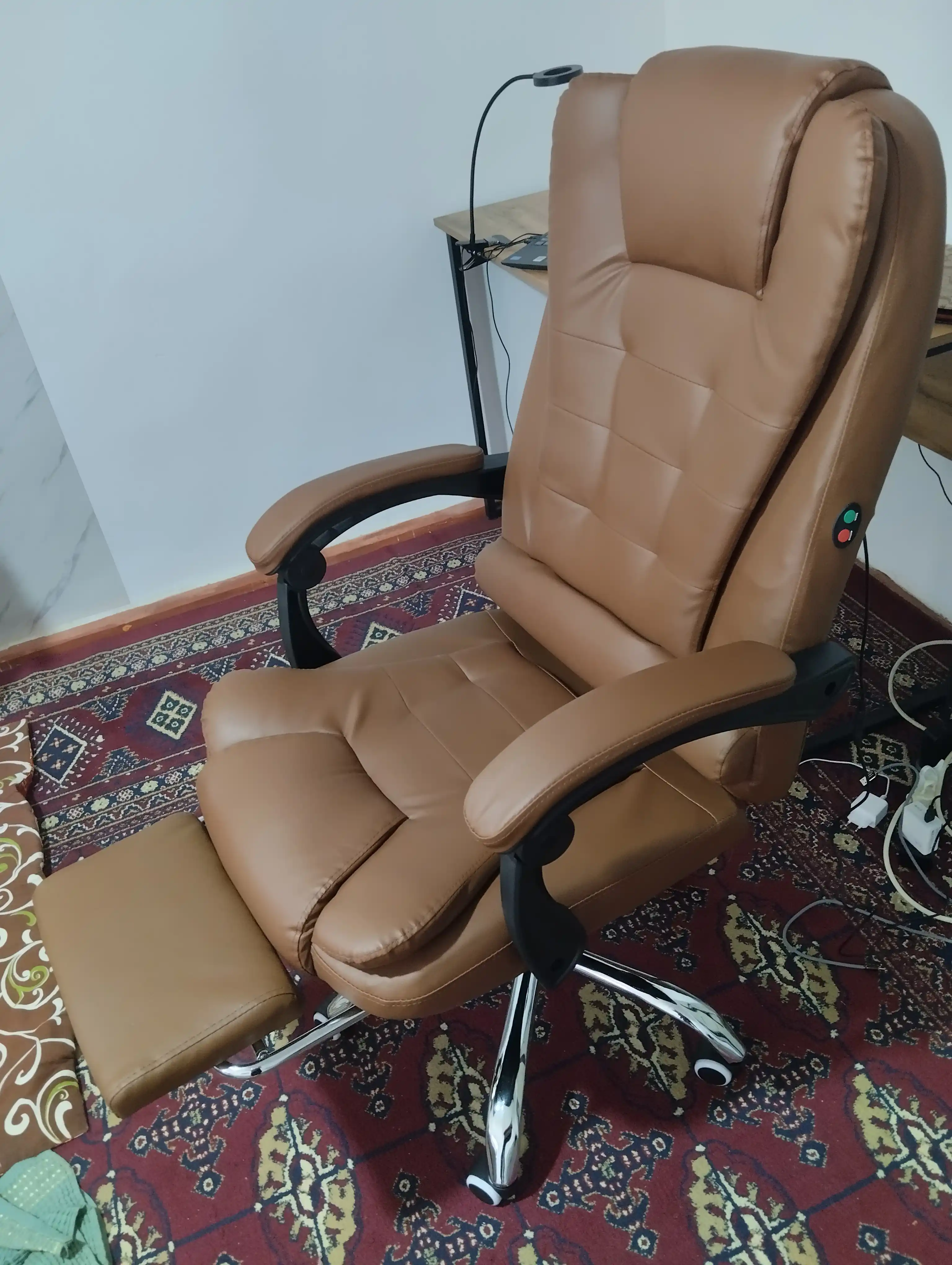 Uy va ofis uchun bel tayanchiga ega ergonomik kompyuter kreslosi