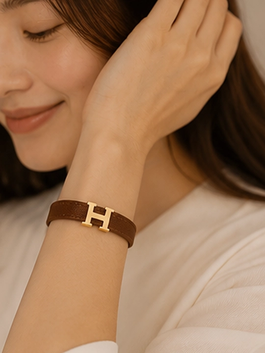 Элегантный и современный браслет Hermès