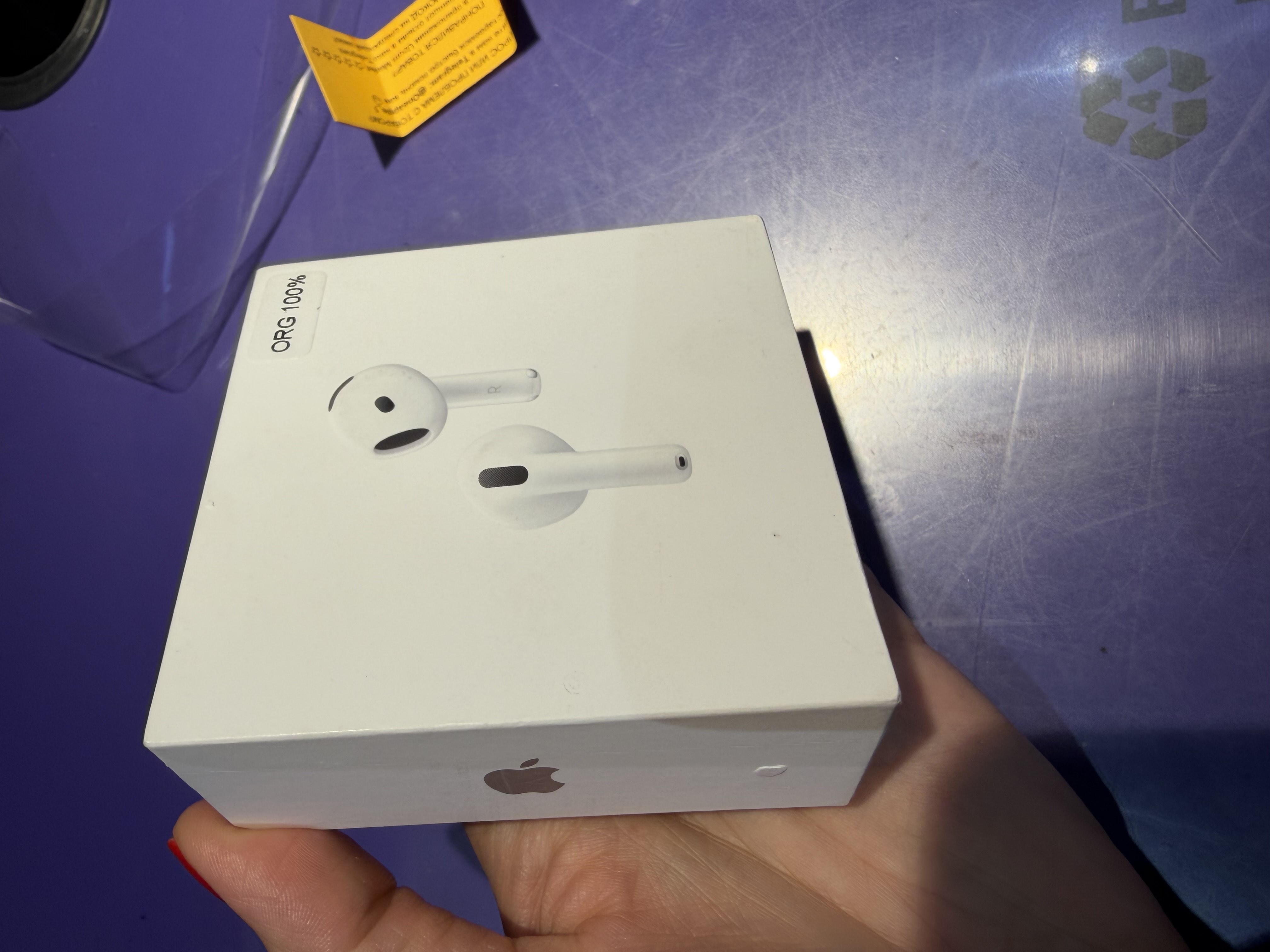 Shovqinni kamaytiruvchi Apple Airpods 4/4 ANC simsiz quloqchinlari