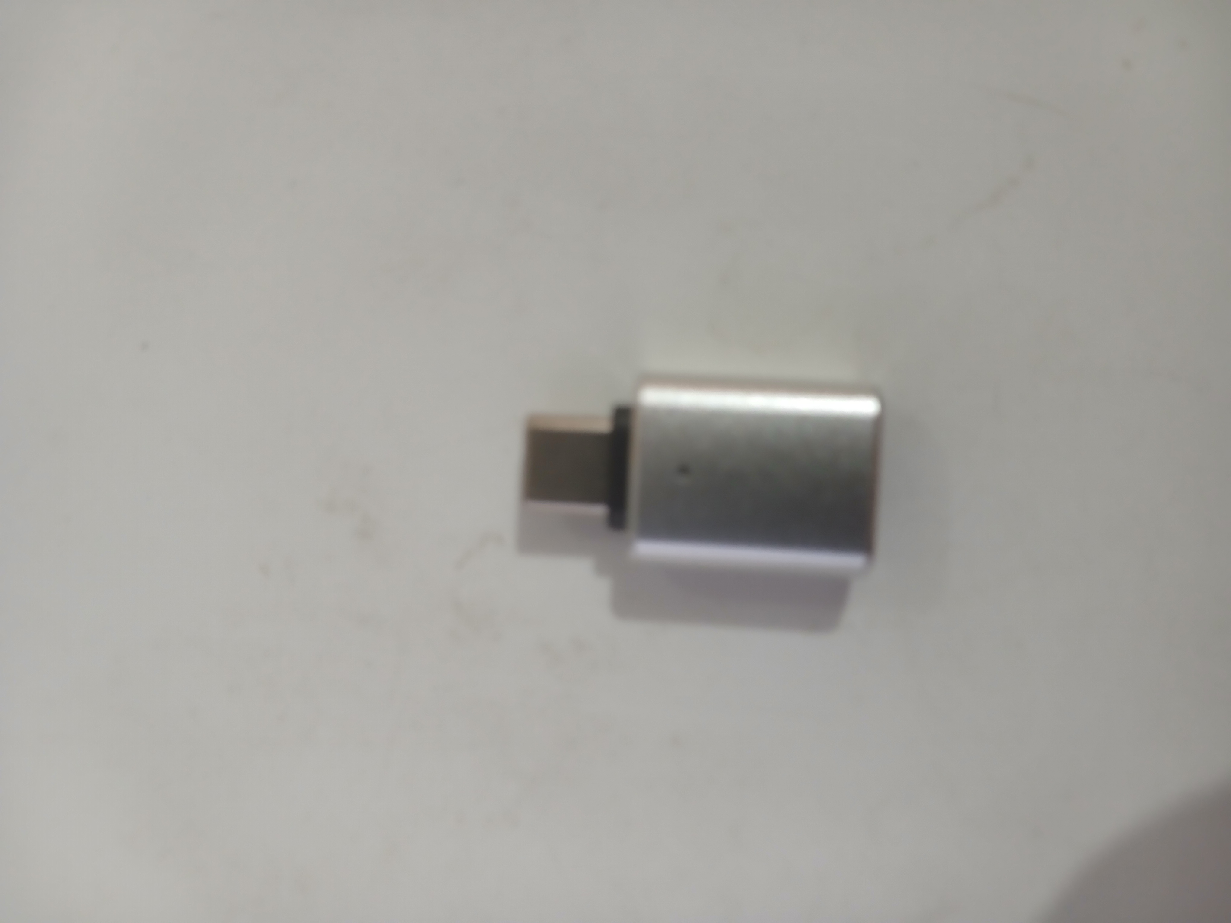 USB-C HUB, USB 3.0, USB-C, HDMI, SD va MicroSD portlari bilan ko‘p funksiyali adapter
