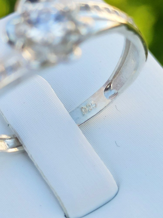 Кольца из серебра 925 пробы