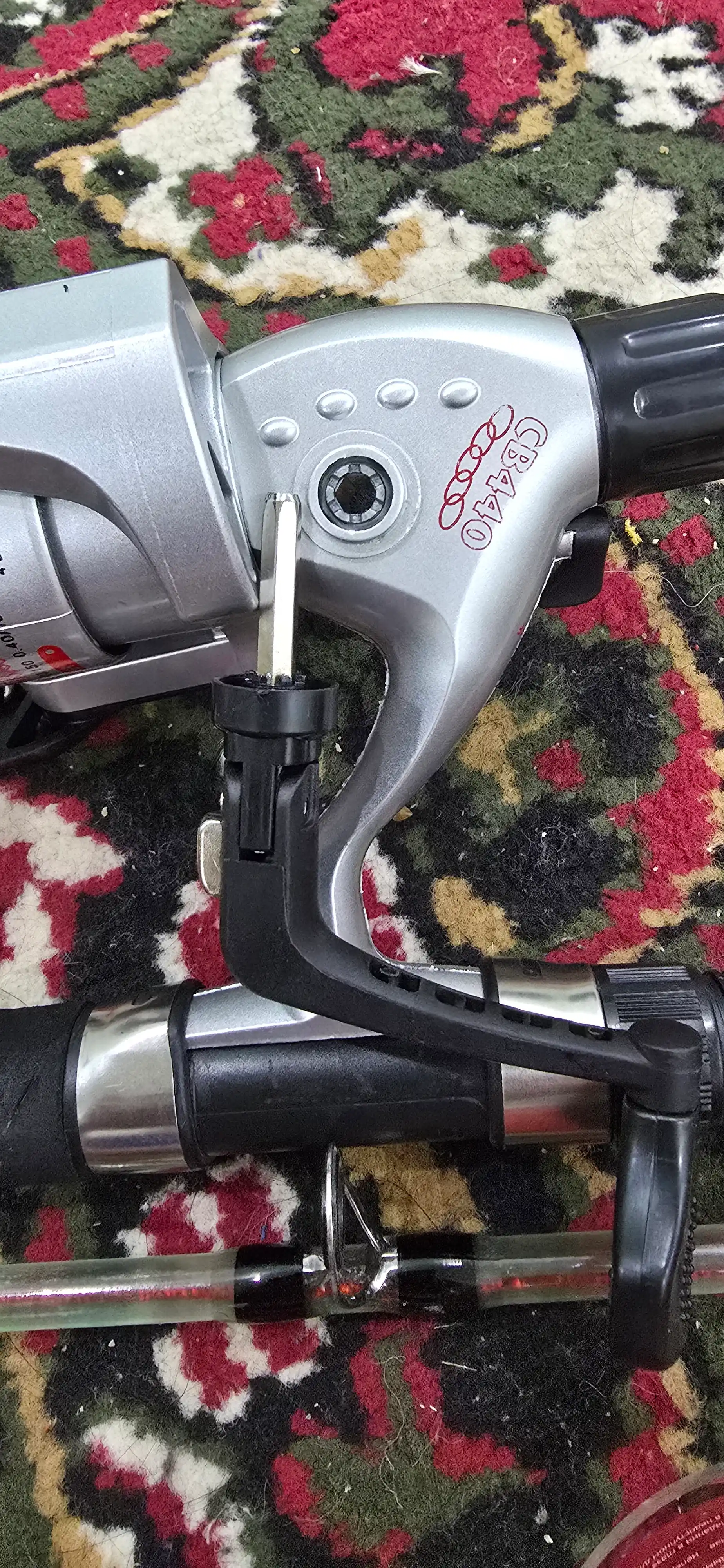 Spinning uchun g‘altak, baliq ovlash uchun, fiderli kobra