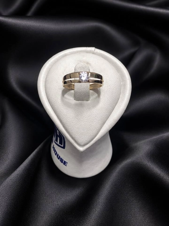 Золотое кольцо с фианитом — модель S11A, 1.20 г, GOLD HOUSE