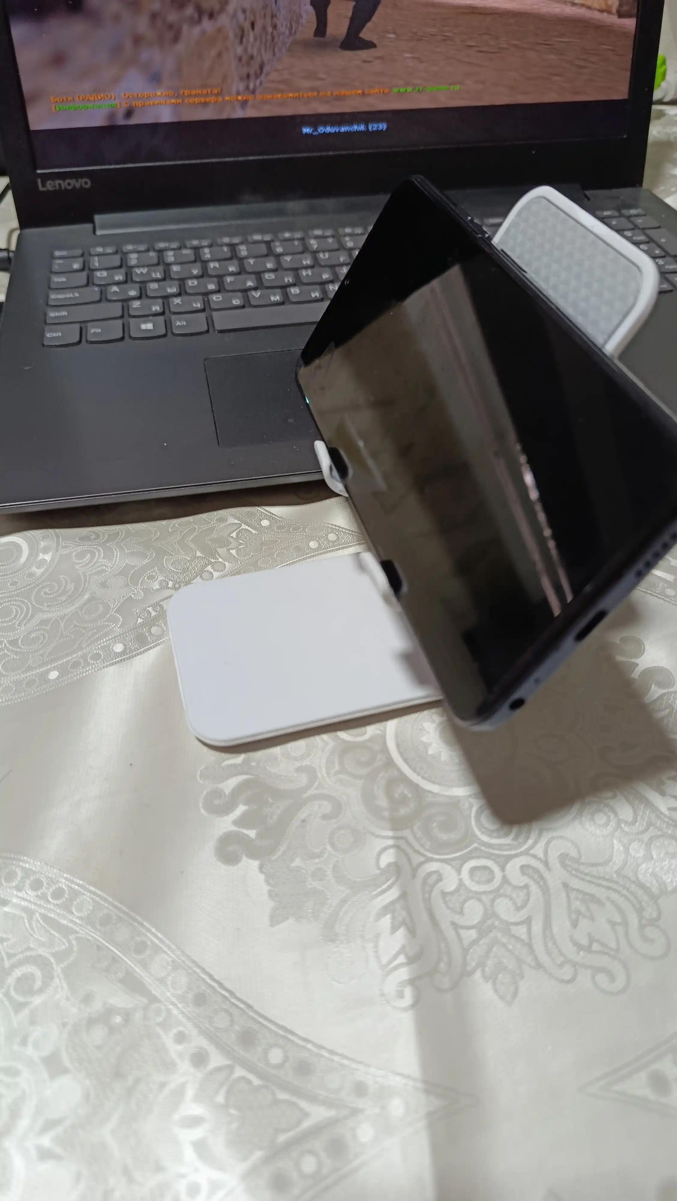 Держатель для телефона