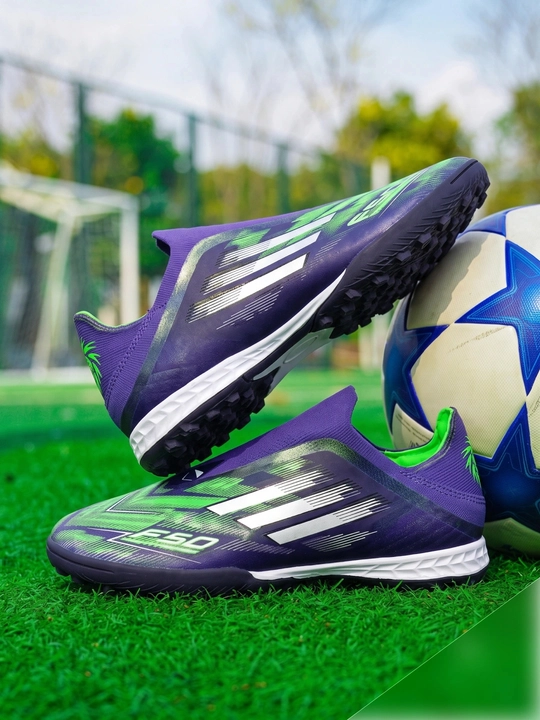 Erkaklar futbol sorokanojka, professional, sirpanishga qarshi, 35-44 razmer - 