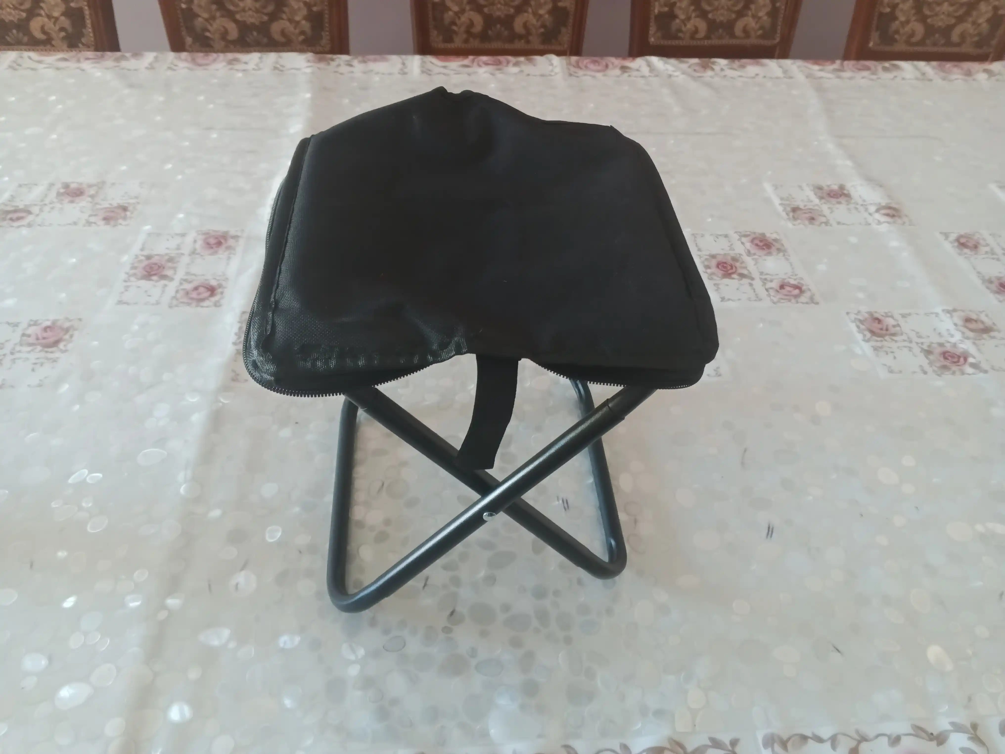 Стульчик, табуретка для дачи, похода
