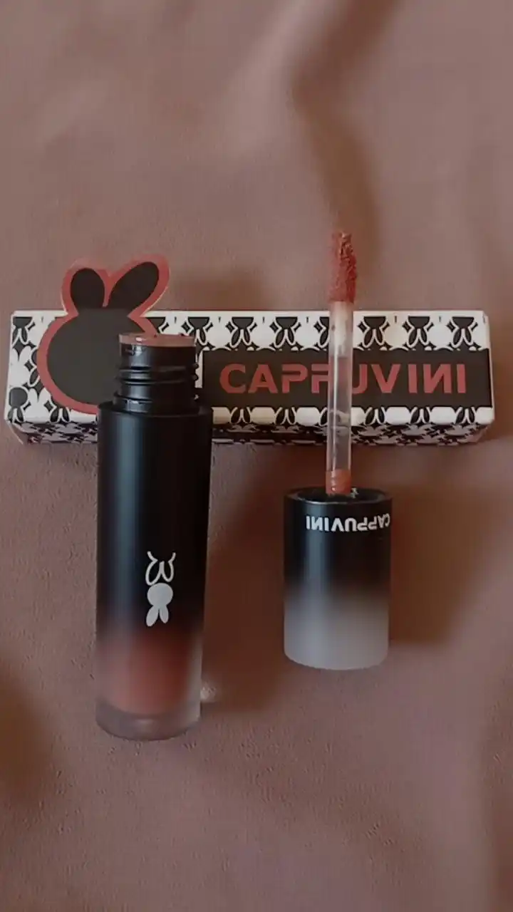 Тинт блеск для губ, увлажняющий, глянцевый Cappuvini