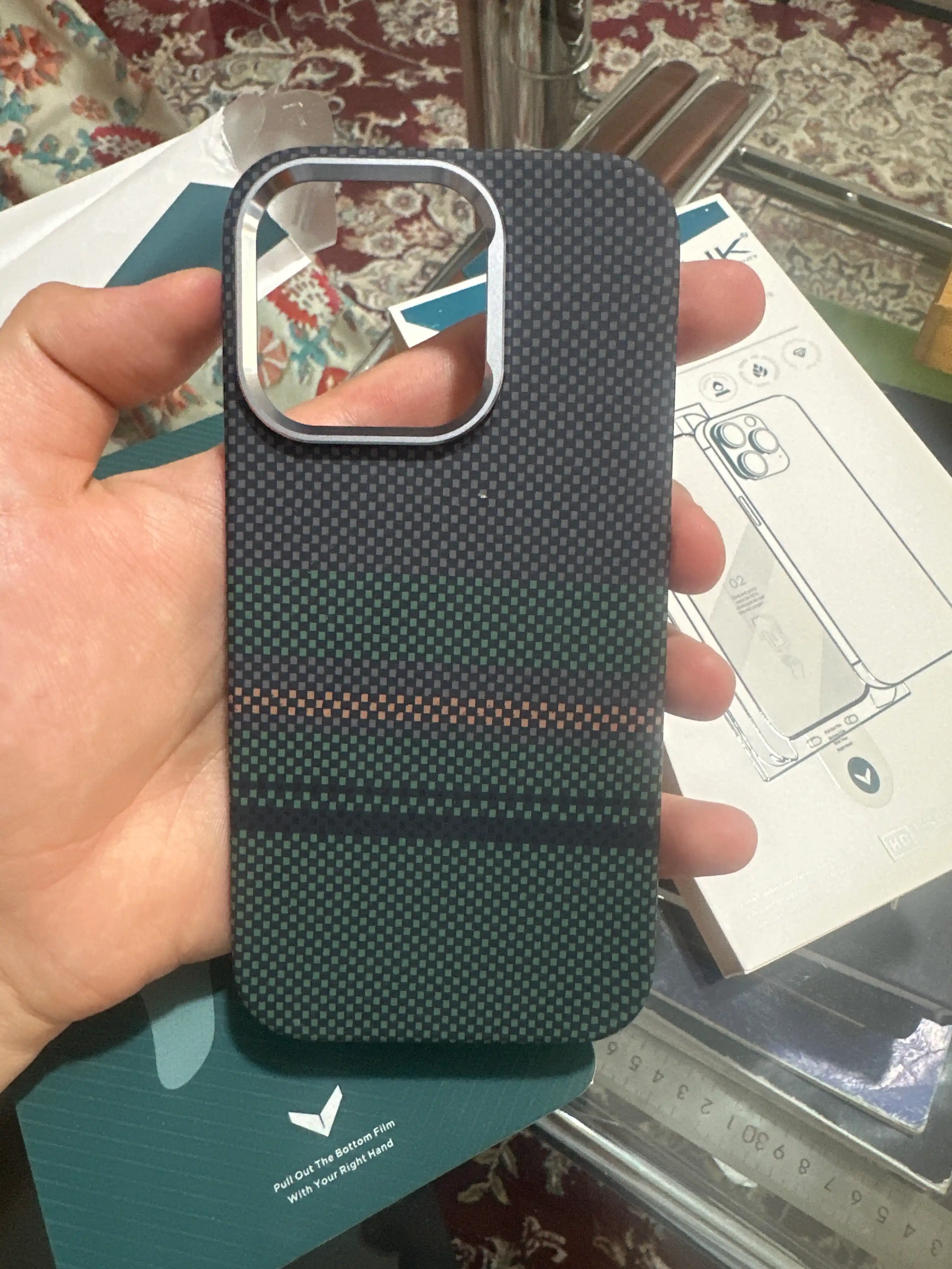 Karbon chexol iPhone 13, 14, 15, 16, 17 Pro Max, Magsafe bilan — ayfon chehol 16 Pro Max