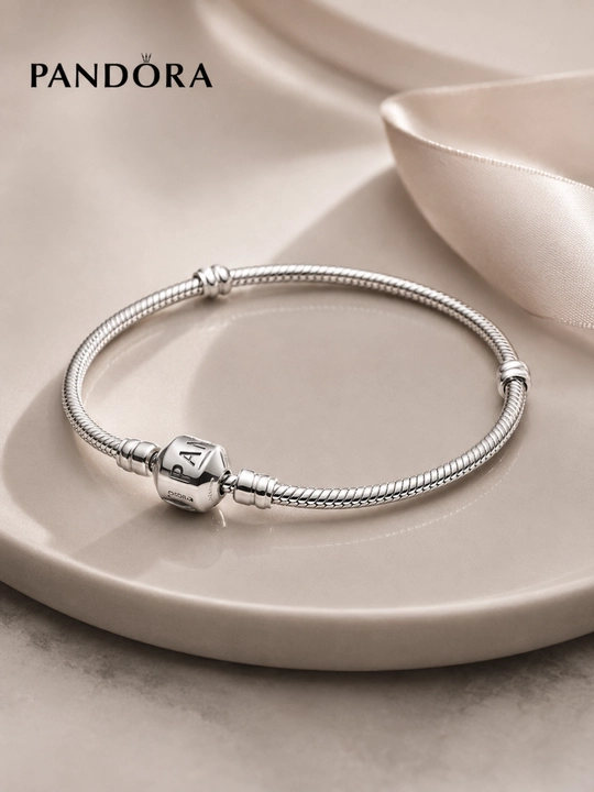Браслет Pandora Moments 590702HV, серебро 925, плетение змейка