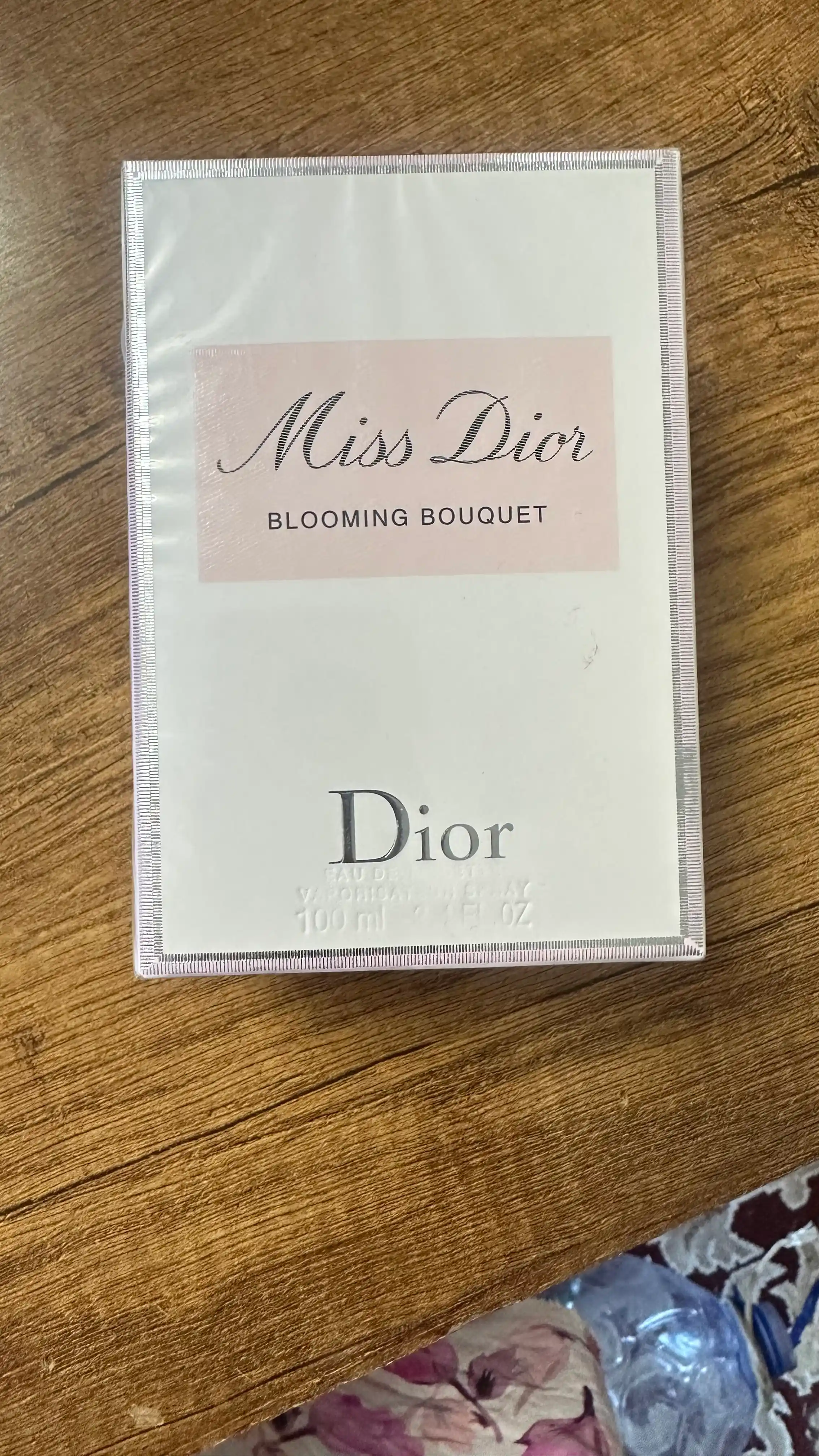 Ayollar atiri, Miss dior Blooming Bouquet, 100 ml, sovg'a uchun