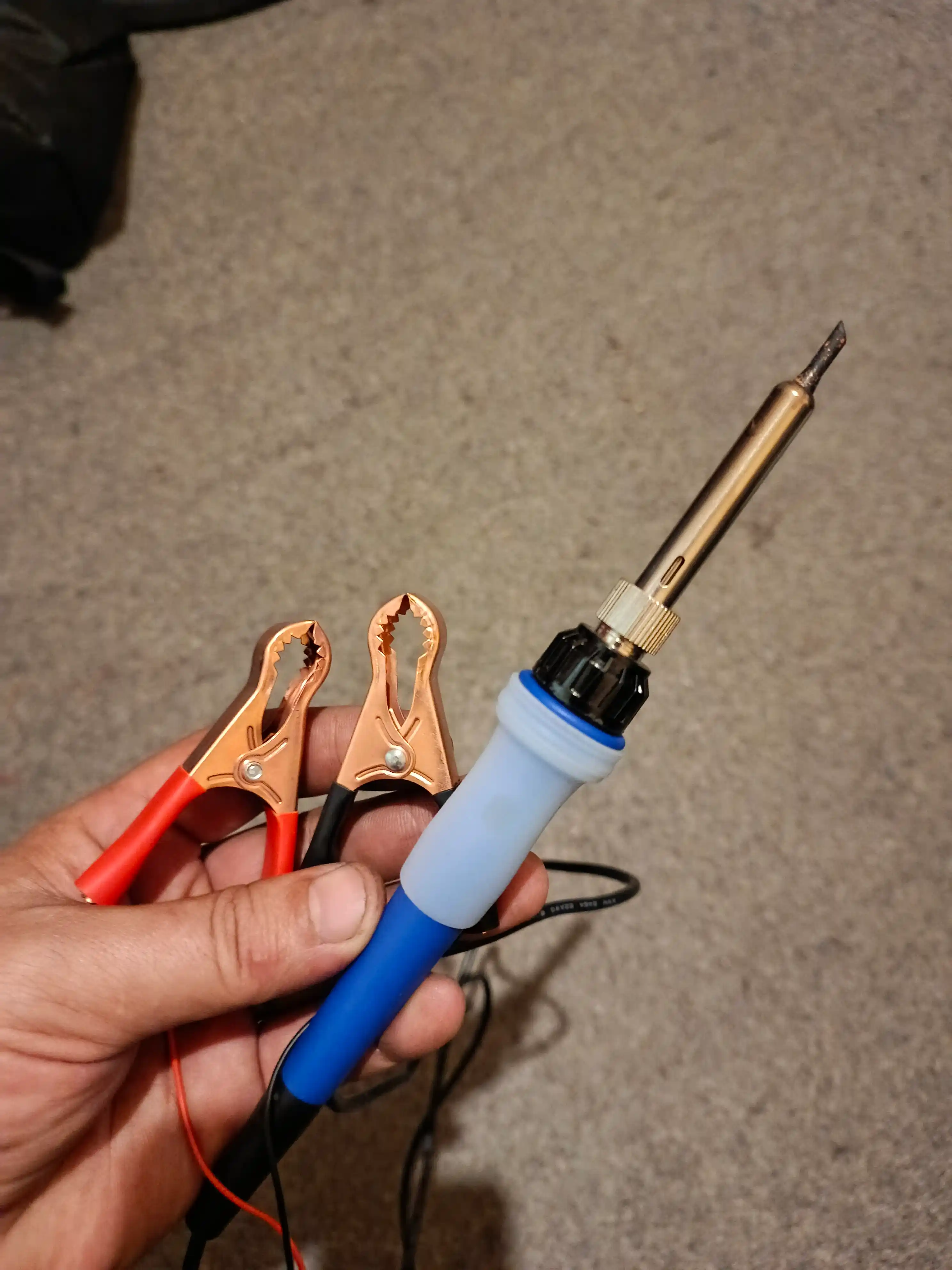 Паяльник Handskit 12V, 60W – портативный инструмент для пайки