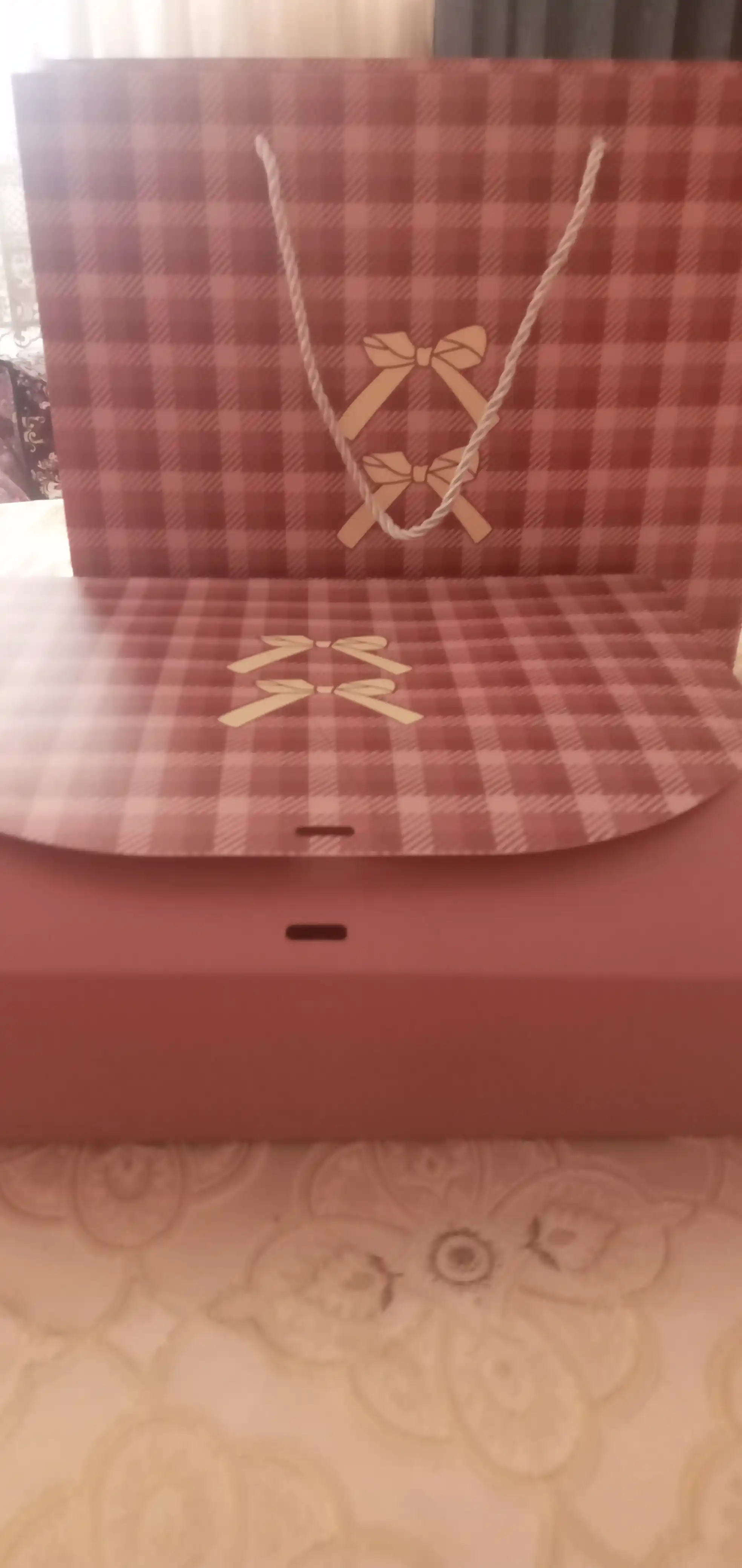 Premium sifatli sovg‘a paketi, mustahkam va chiroyli dizayn