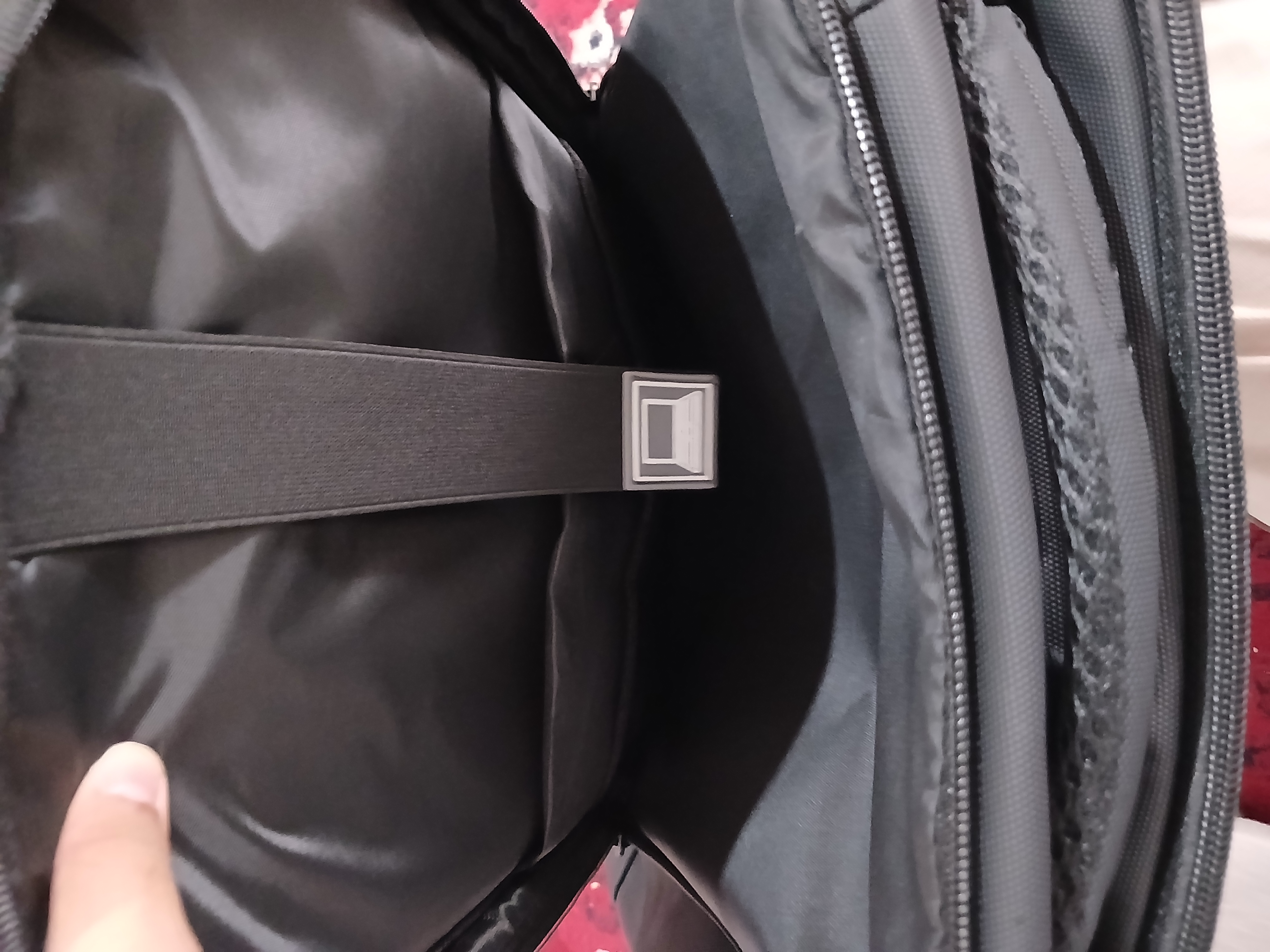 Рюкзак для ноутбука 15.6 с ортопедической спинкой, городской, с USB