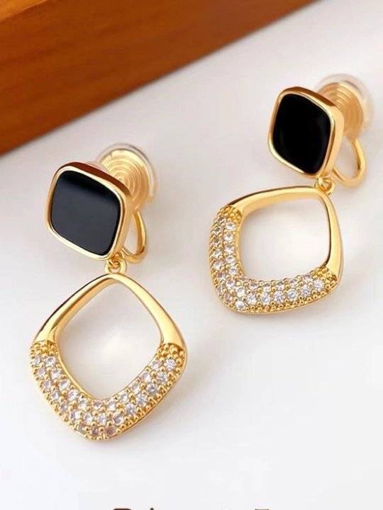 Женские серьги , Элегантные серьги разных моделей