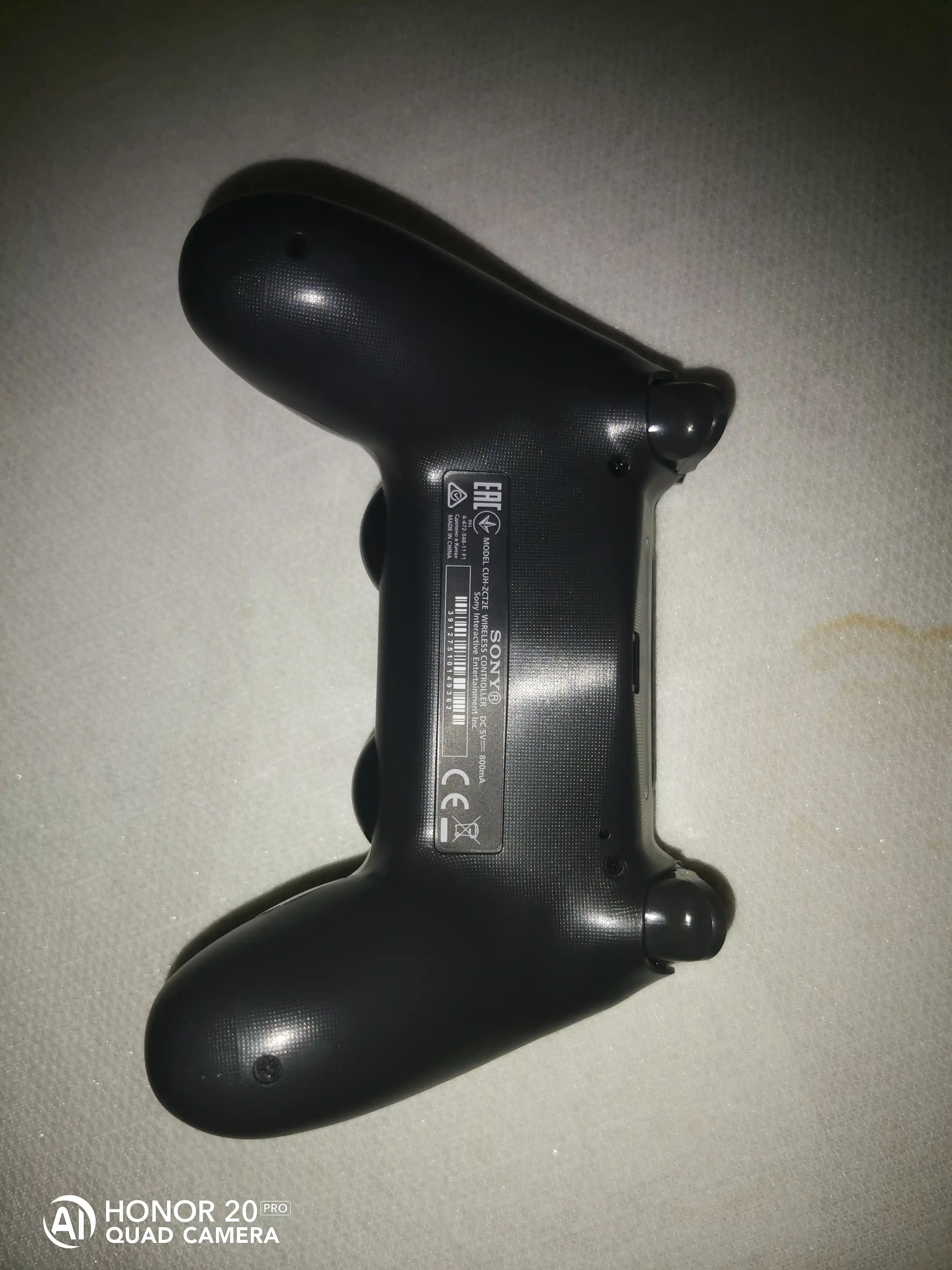 Har bir geymer uchun PS4 o‘yin geympadi - DualShock 4