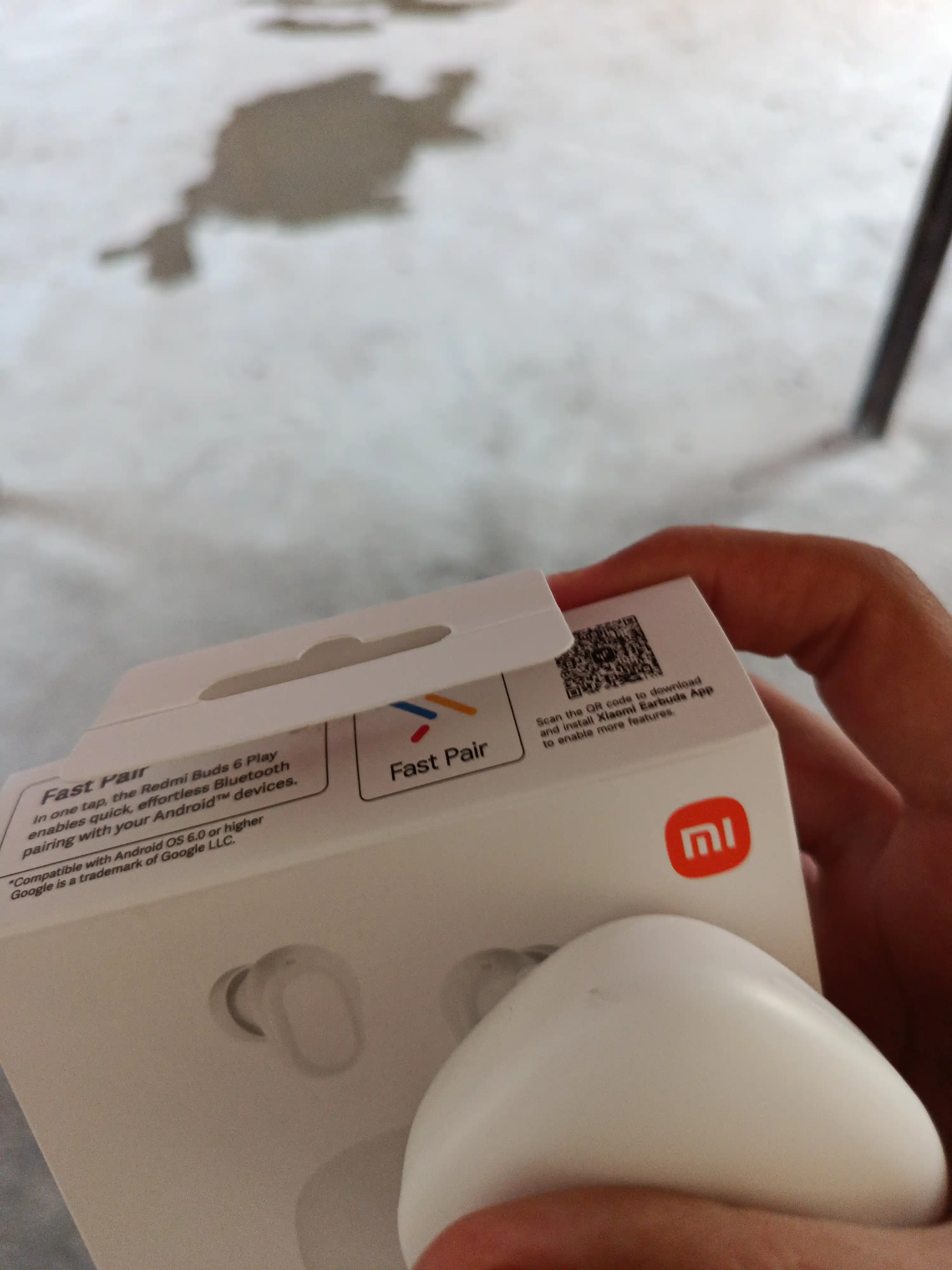 Redmi buds 6 play simsiz quloqchinlari, 36 soatgacha musiqa tinglash