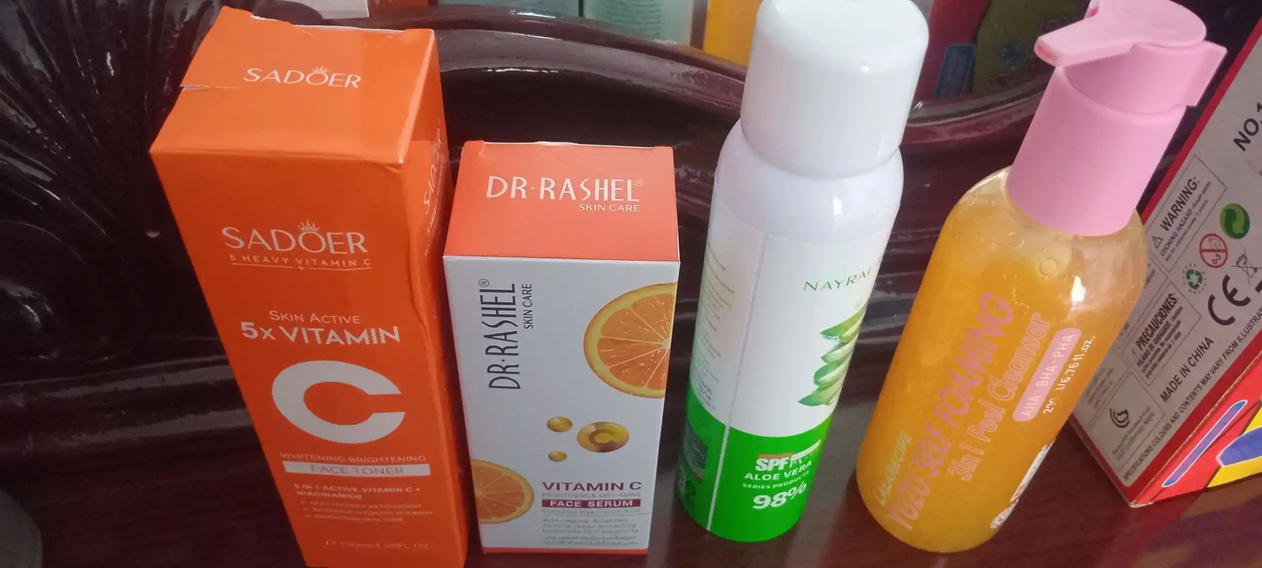 Yuz va tana uchun oqartiruvchi sprey Aloe vera 200 ml