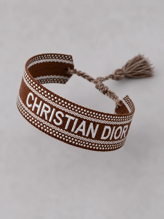 Браслет Christian Dior – отличный подарок для женщин и девушек