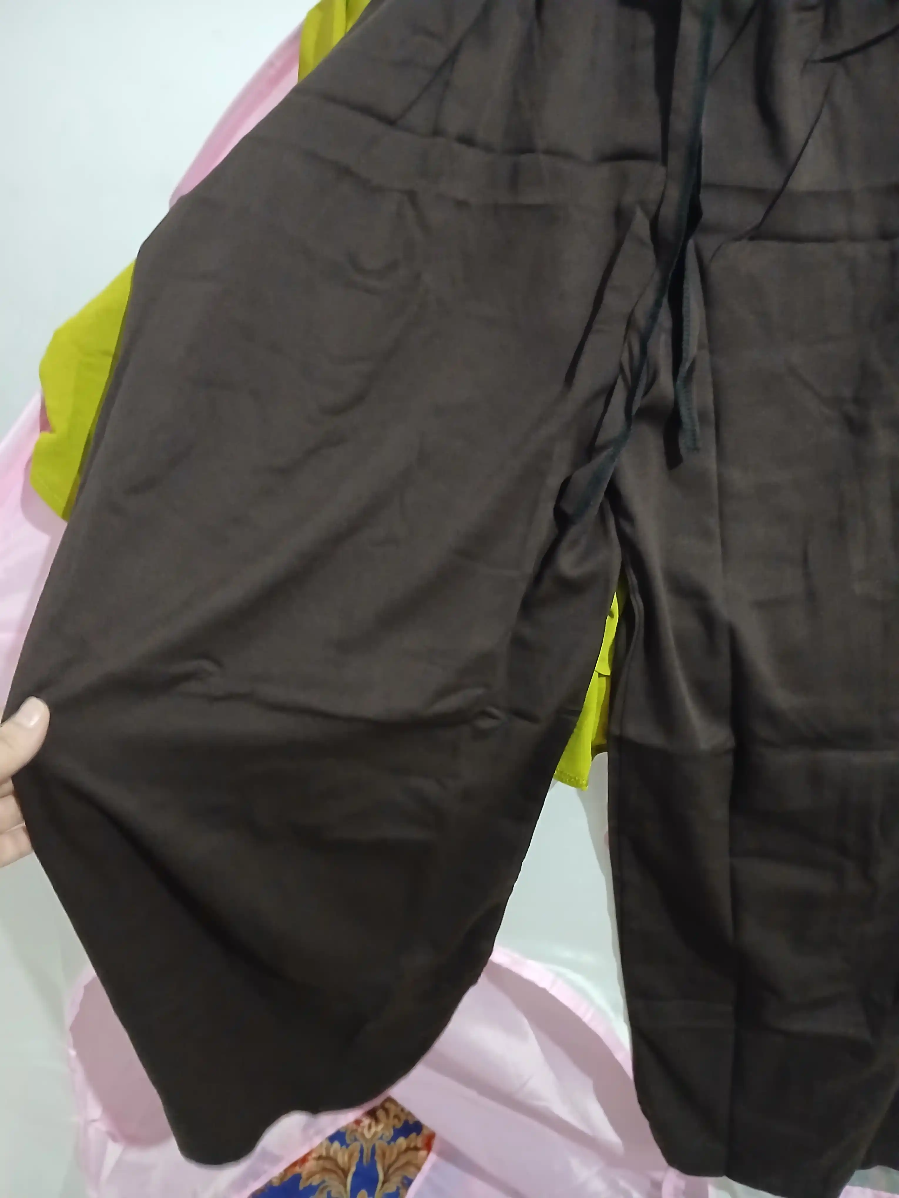 Leon, belmando matoli, ayollar shimlari-palatso, oversize uslub