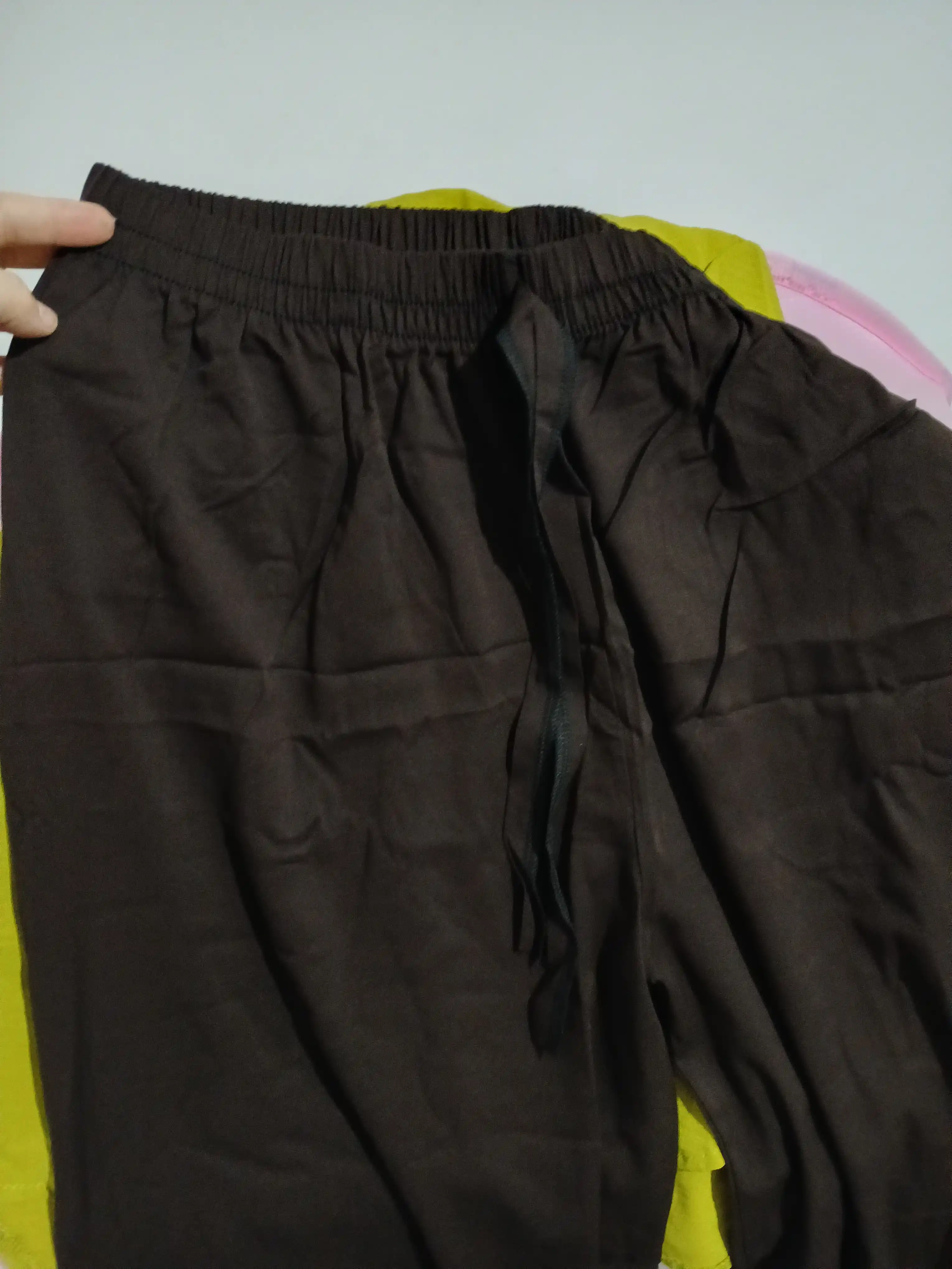 Leon, belmando matoli, ayollar shimlari-palatso, oversize uslub