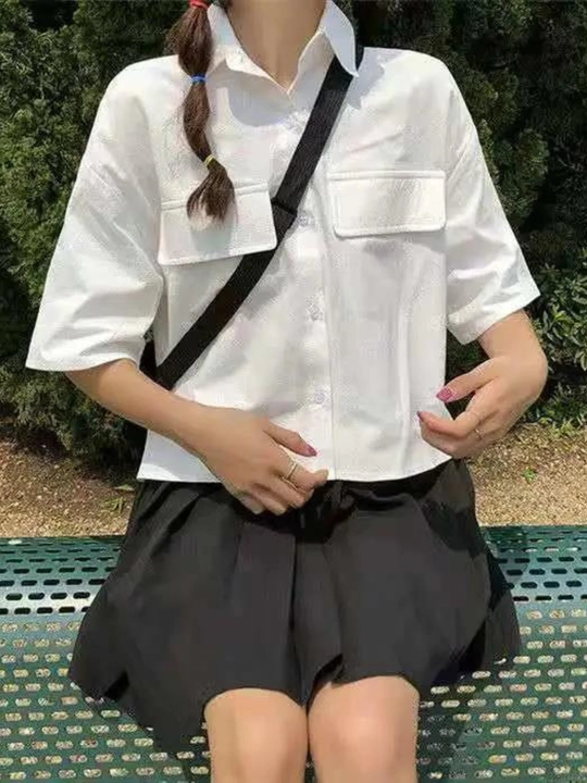 Ayollar va qizlar uchun klassik oq bluzkalar, maktab formasi