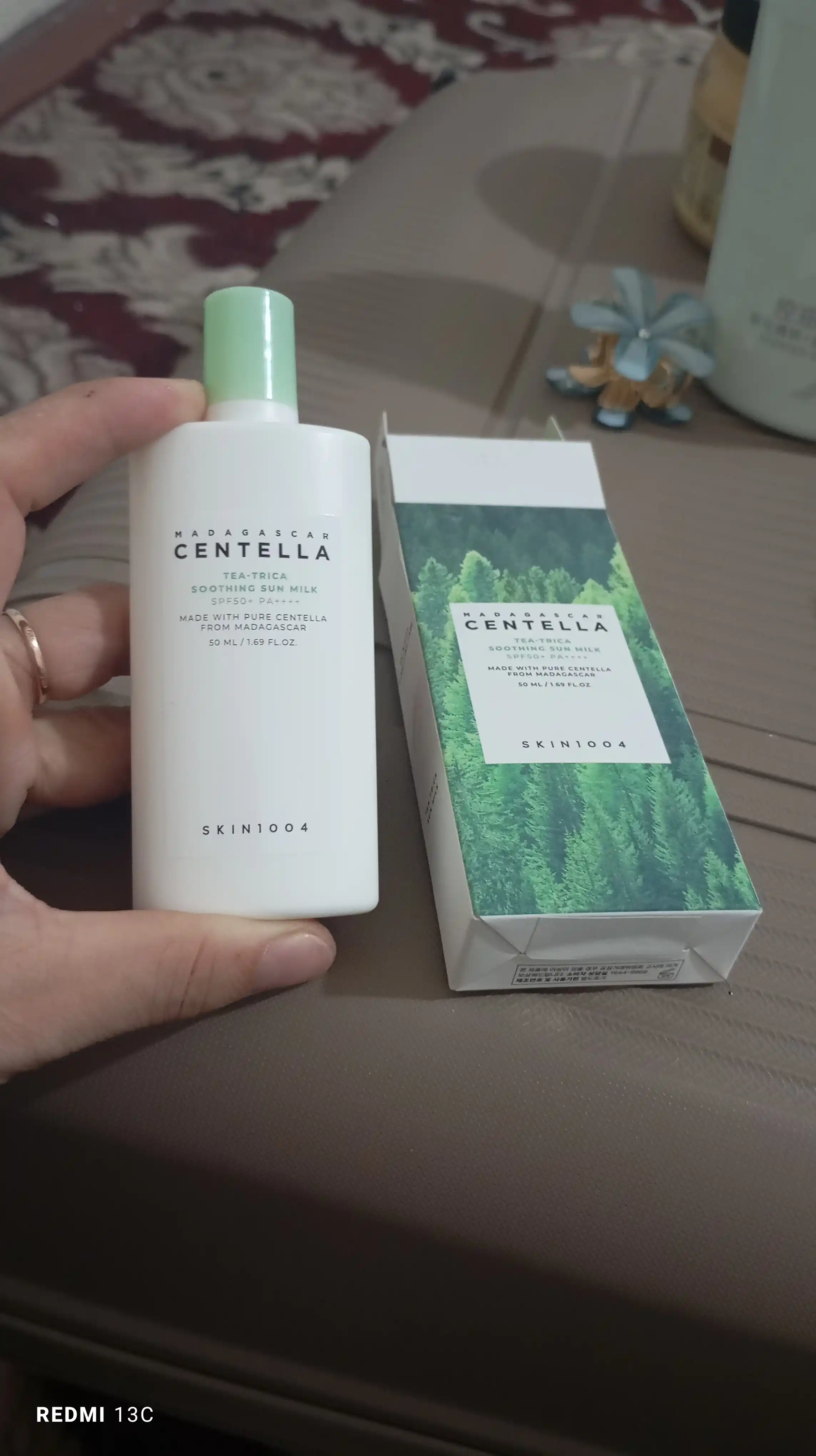 SPF 50+ Skin1004 Madagascar Centella quyoshdan himoya kremi SPF50+ PA++++, 50 ml