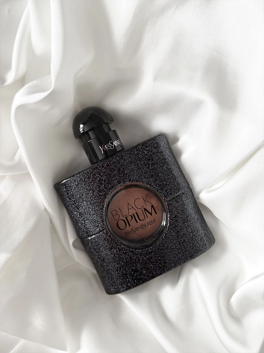 Black Opium ayollar atiri, Eau de Parfum (EDP), 90 ml, uzoq saqlanuvchi parfyum