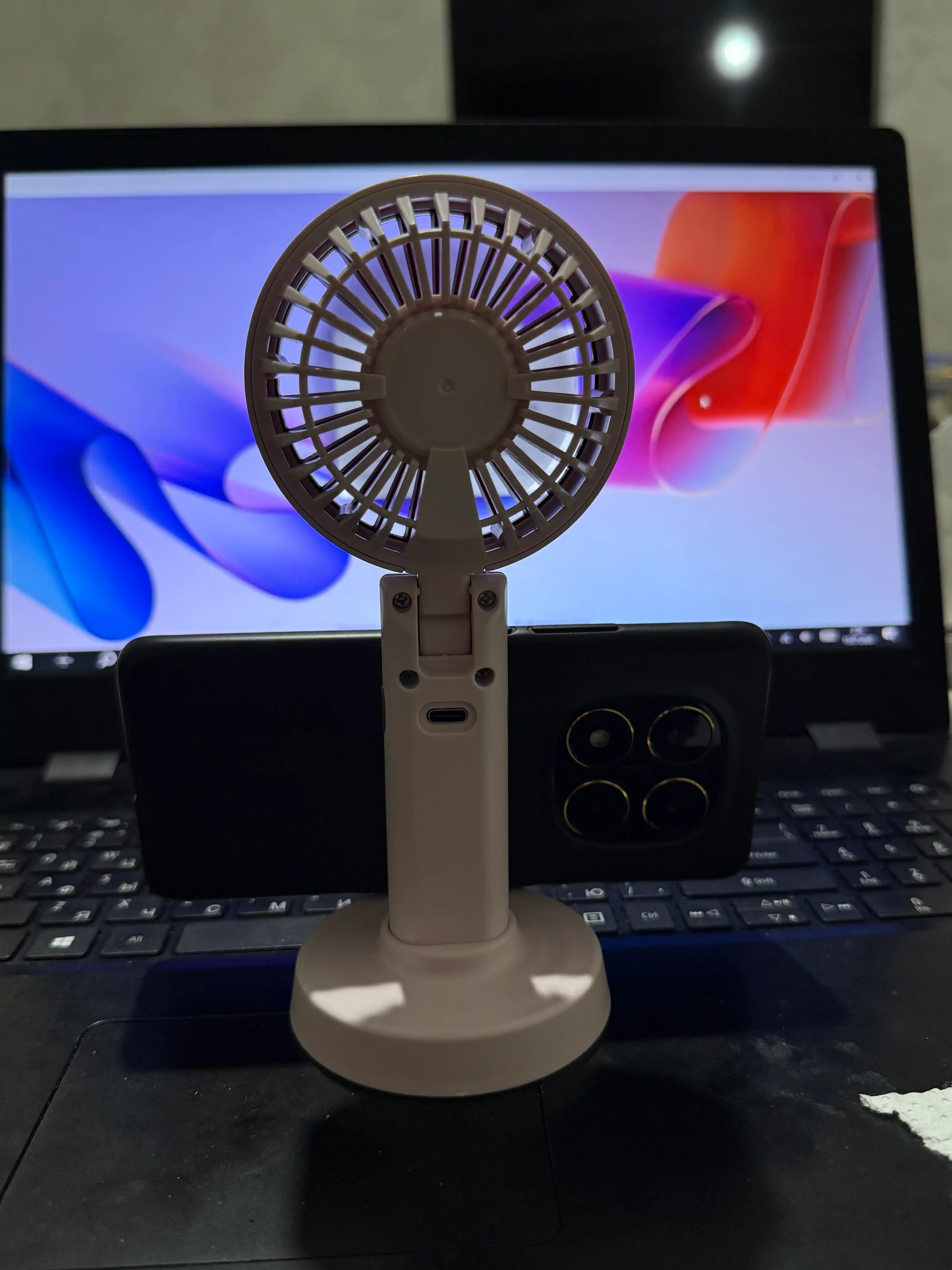 Mini qo‘l ventilyatori, stol usti, USB portativ, tasodifiy rang