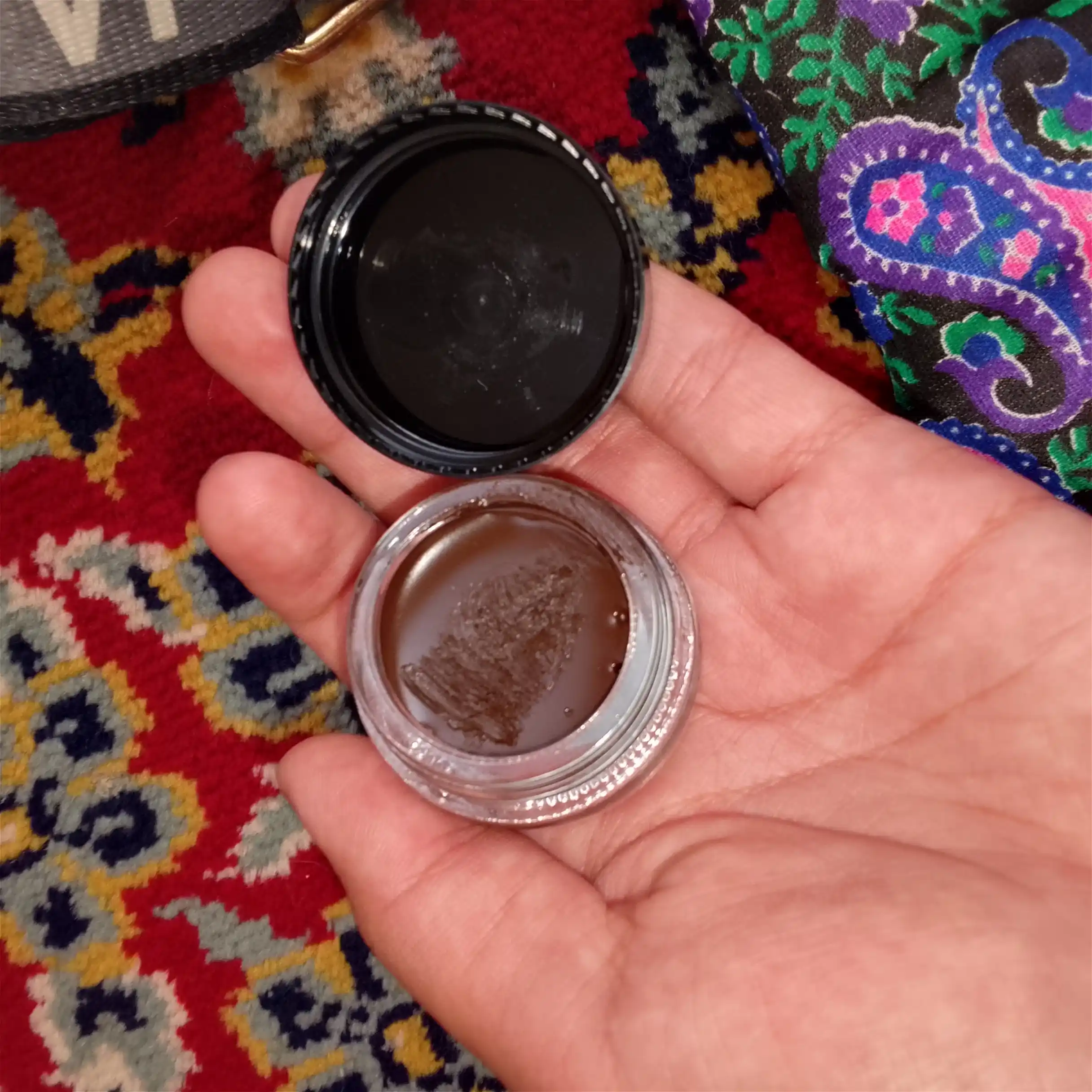 Qoshlar uchun bo'yoq geli Anastasia Beverly Hills Dipbrow Pomade, 4 gr + bonusiga cho'tka