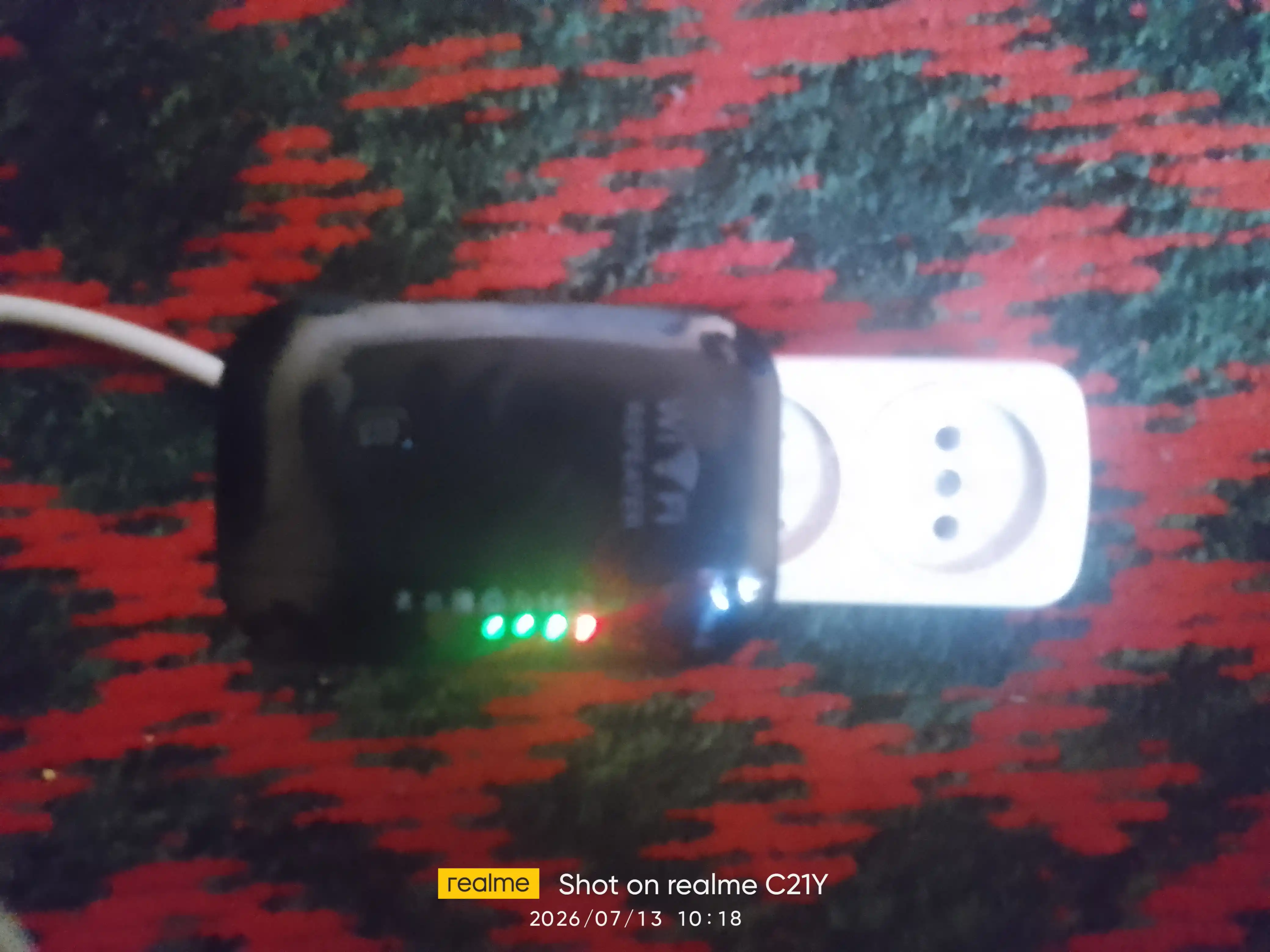 Wi-Fi усилитель сигнала до 300 Мбит/с 2.4GHz репитер WPS для дома и офиса 