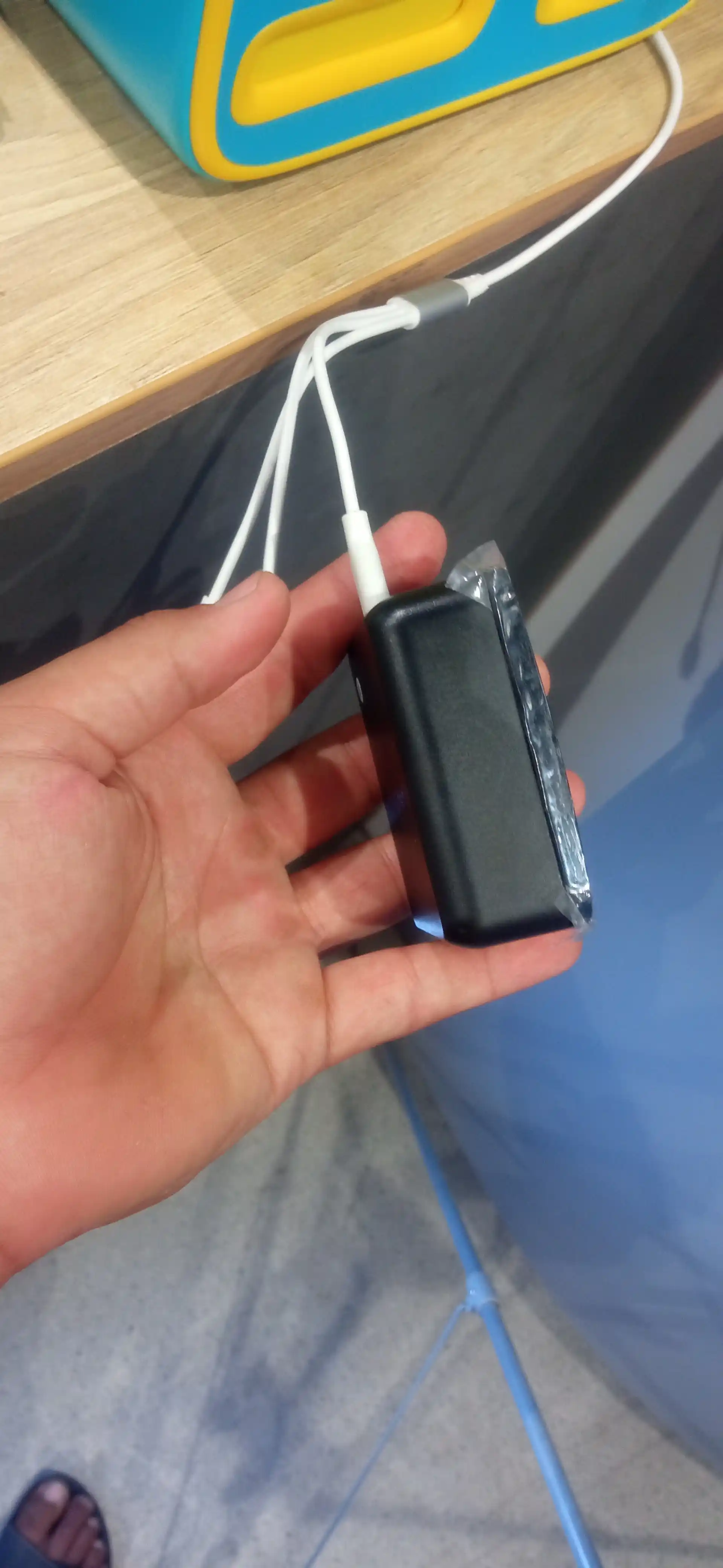 M10, M19, M20, M90 Powerbank 3500 mA/soat va Bluetooth 5.3 simsiz quloqchinlar