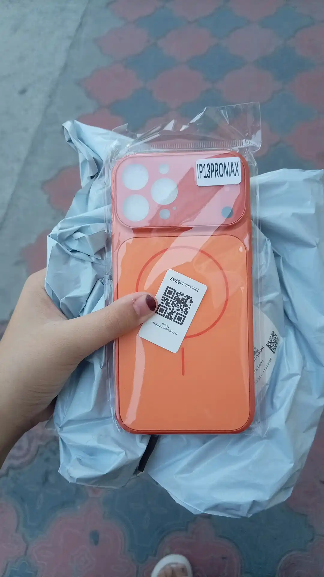 IPhone 11, 12, 13, 14, 15, 16, 17 Pro, Pro Max, Magsafe, iPhone 17 uslubidagi g‘iloflar