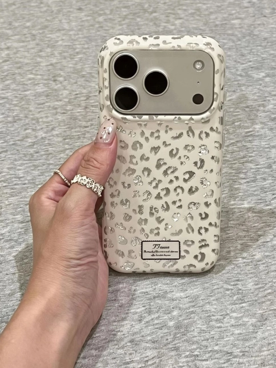 Printli telefon uchun zamonaviy g'ilof - 
