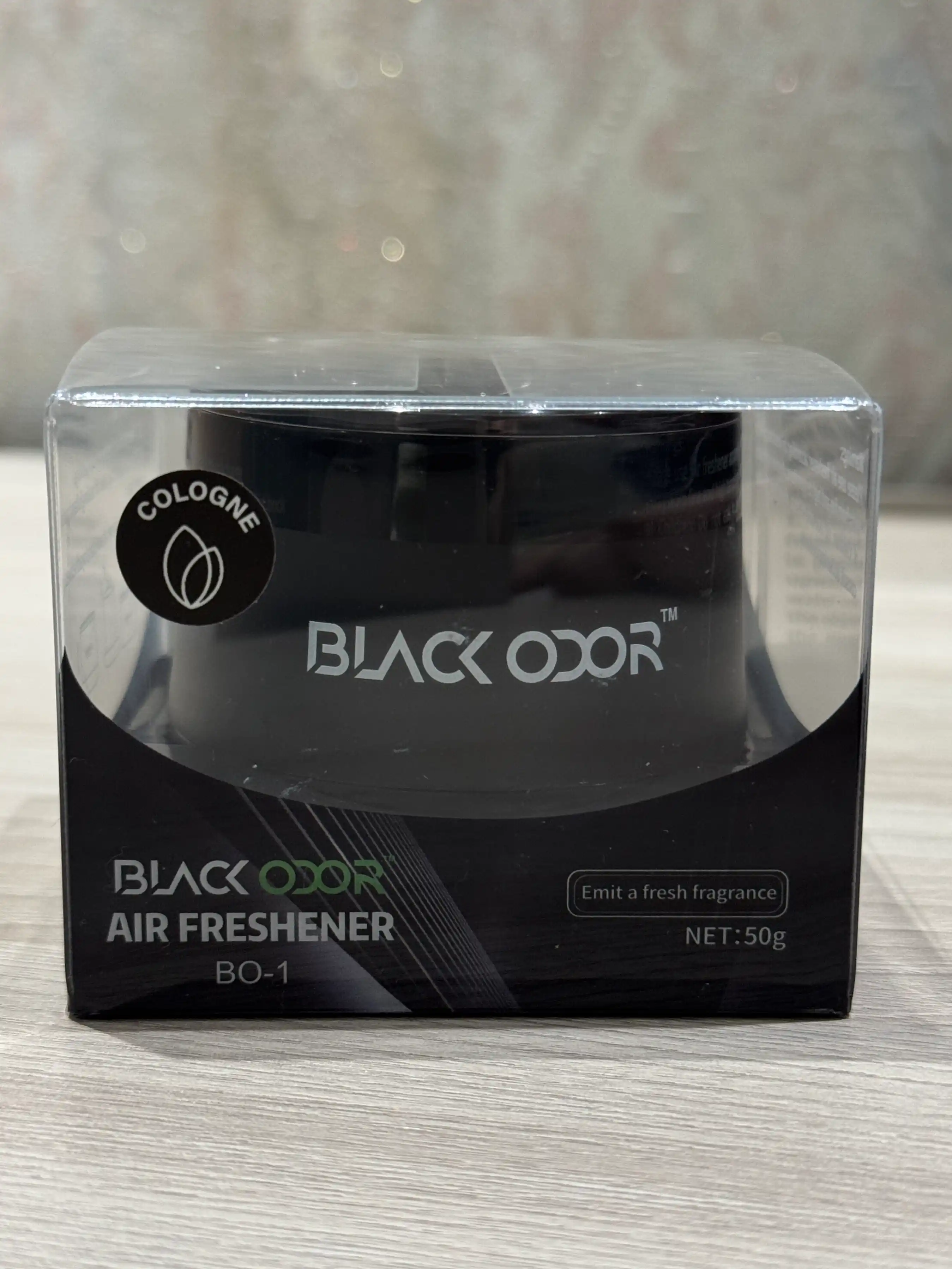 Mashina, uy, ofis uchun "BLACK ODOR" xushbo‘ylantiruvchisi va xushbo‘ylantiruvchisi