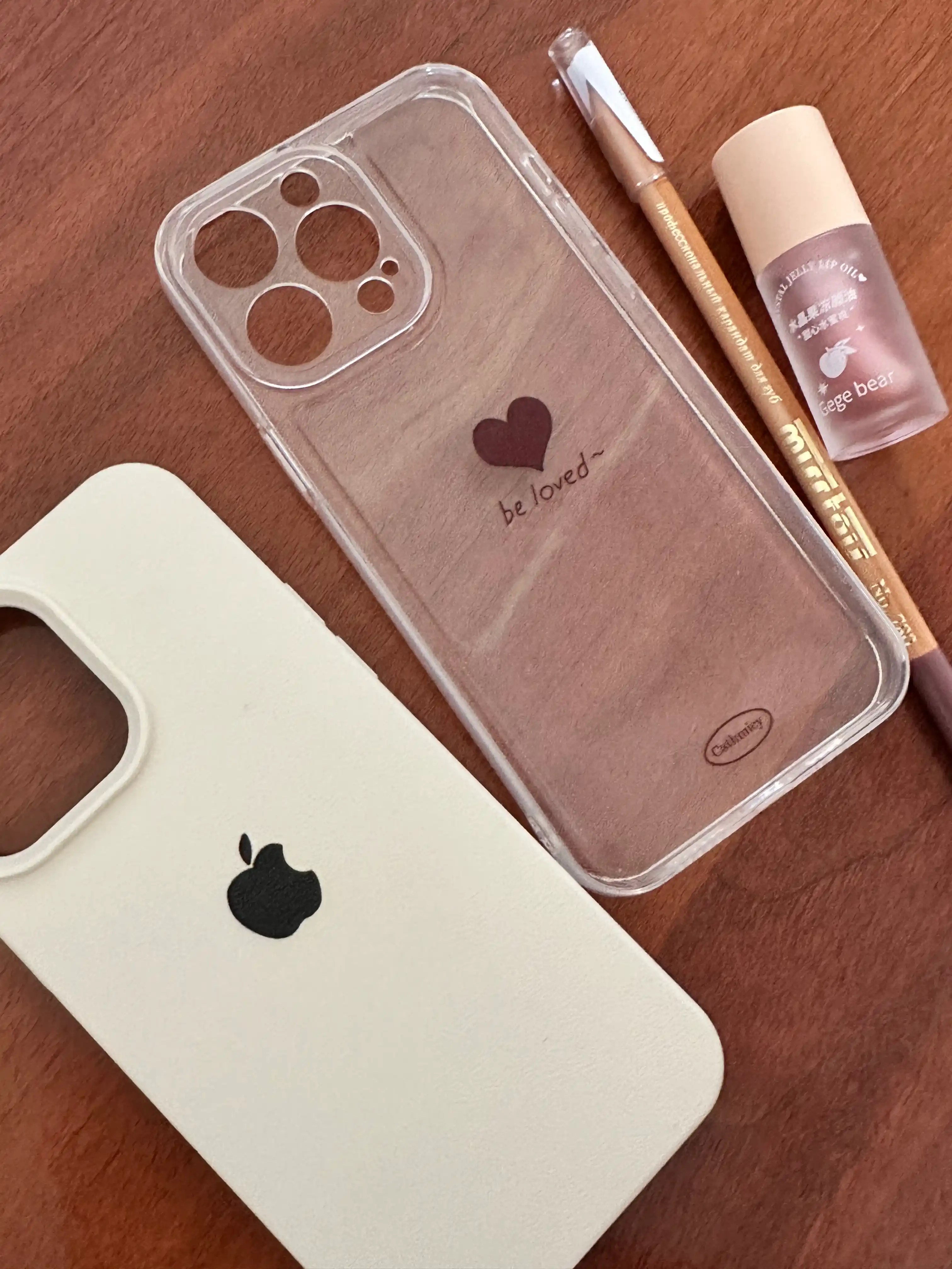 IPhone XR, X, XS, XS Max, 11, 12, 13, 14, 15, 16, Pro Max uchun g'ilof