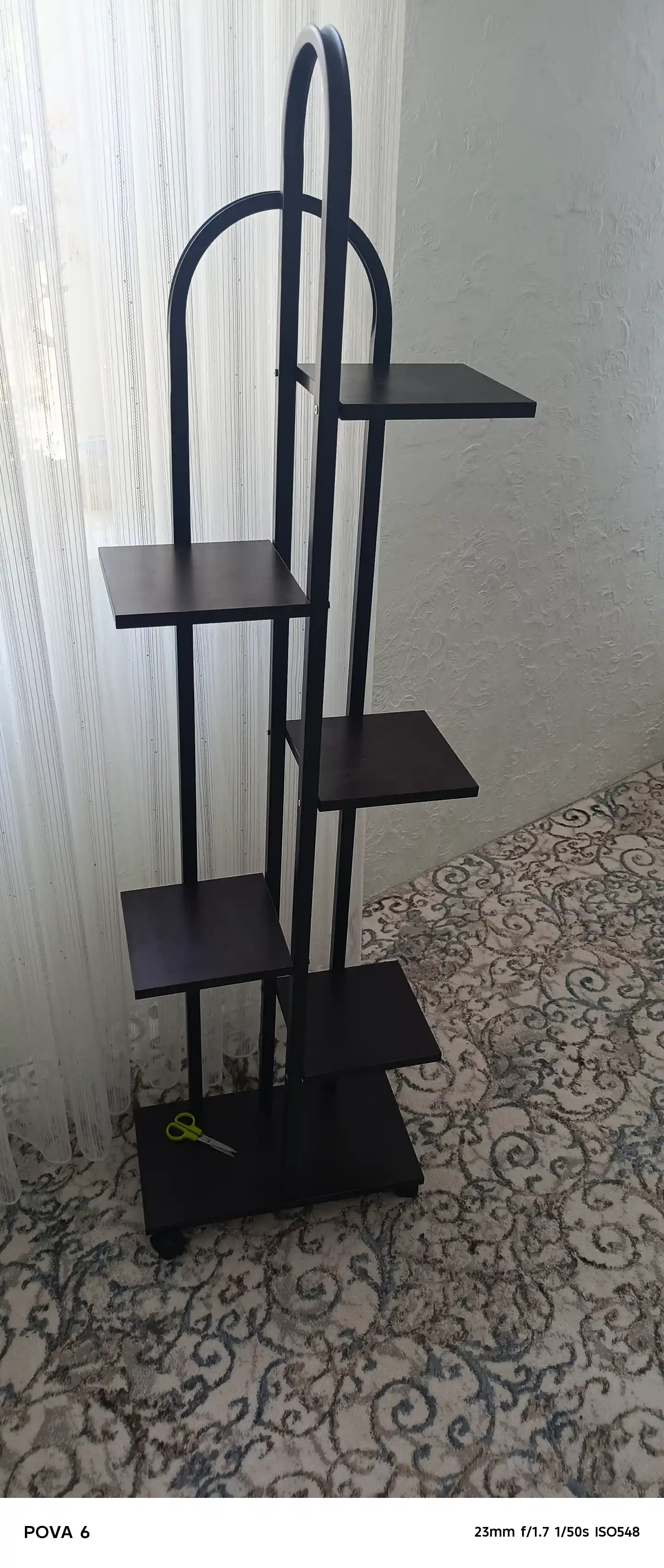 Gul stendi, gullar uchun podstavka, metall gul tokchasi, gul javoni, o‘simlik uchun javon