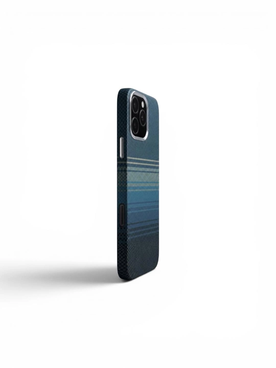 IPhone 16 Pro Max uchun macsafe carbone chehol