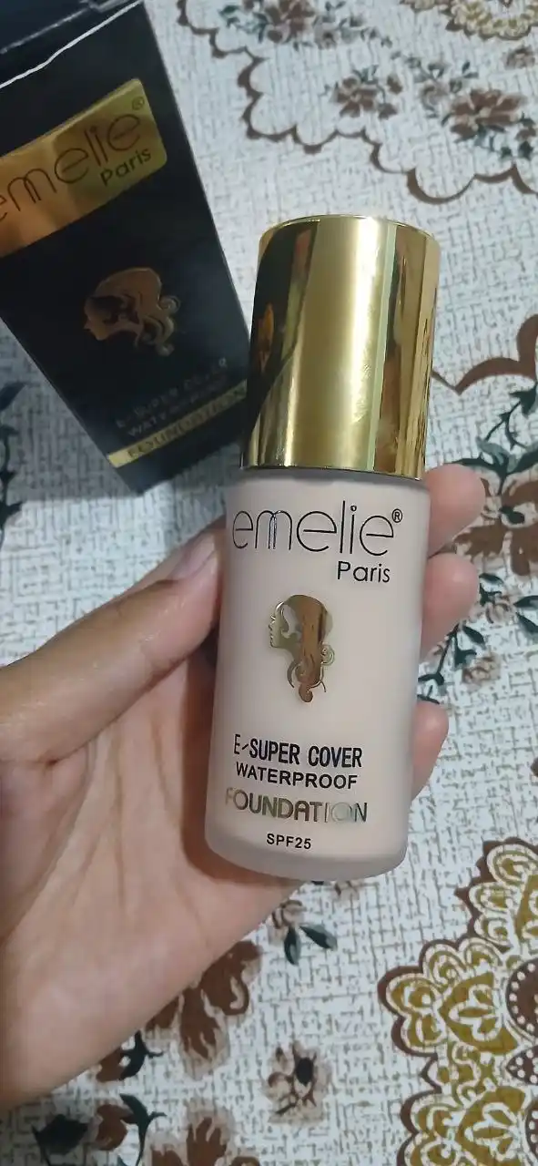 Tonal krem Emelie, SPF 25, namlovchi, mat ohang, 45 ml