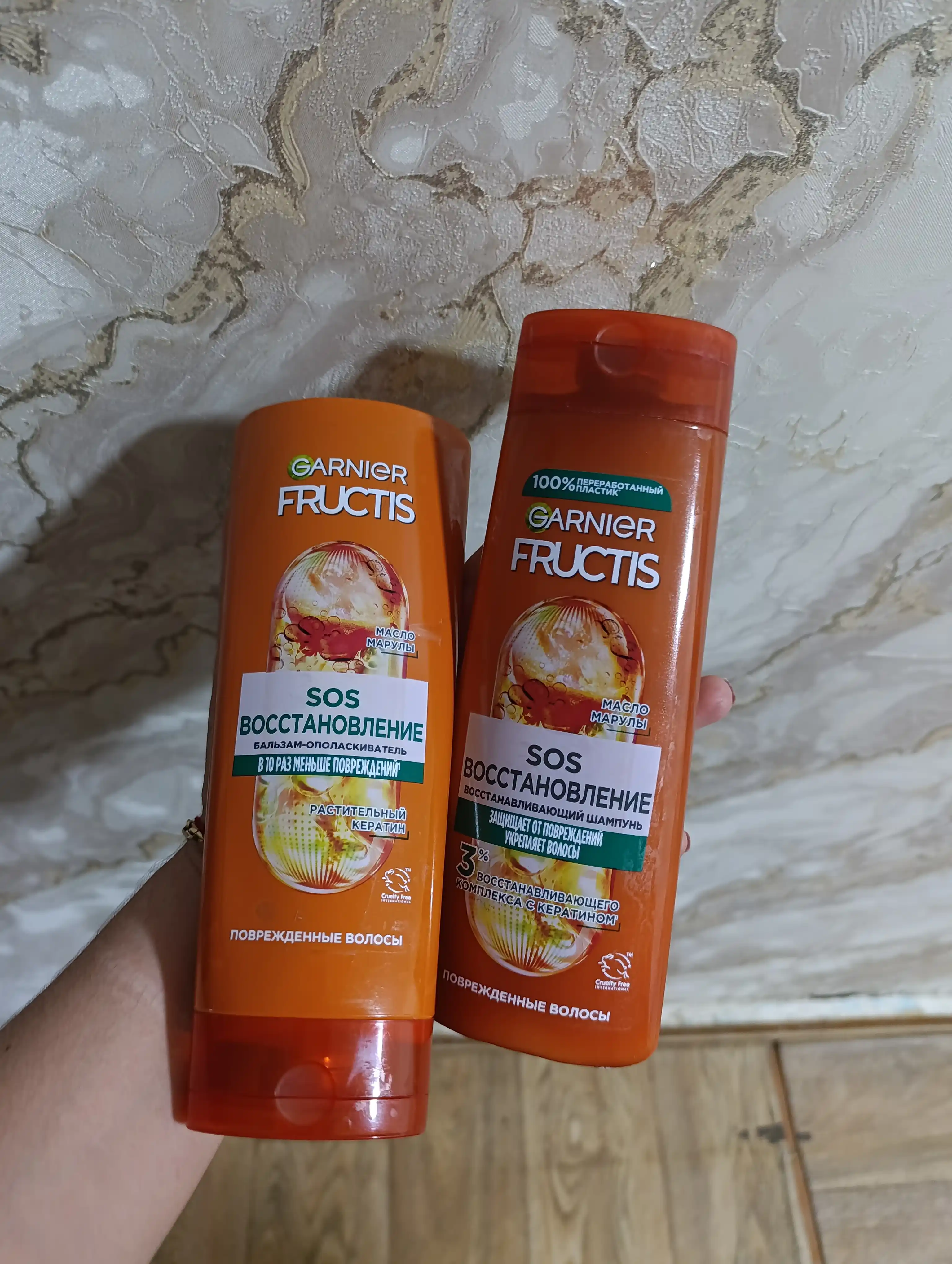 Garnier Бальзам для волос Fructis SOS Восстановление с кератином для укрепления, 387 мл