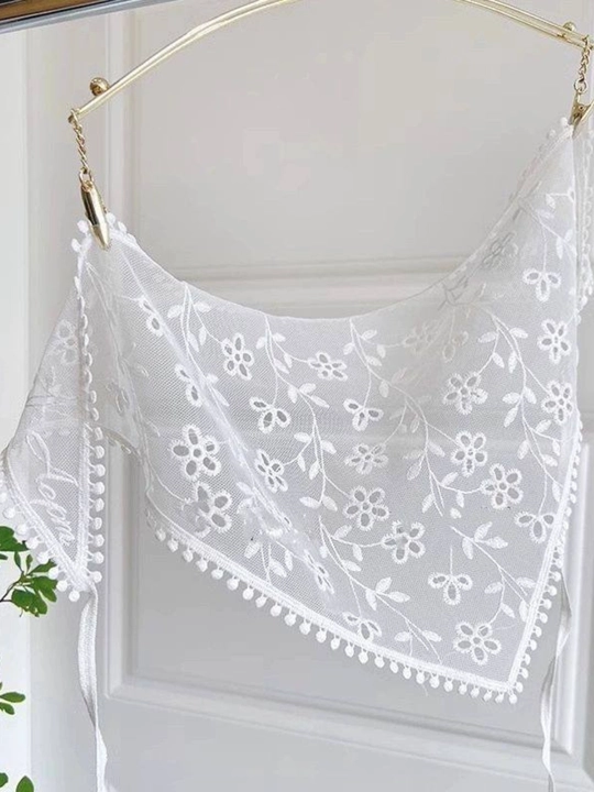 Gipyur kosinka, ayollar ro‘moli, bosh ro‘mol, krujevali kosinka, bandana, oq kosinka