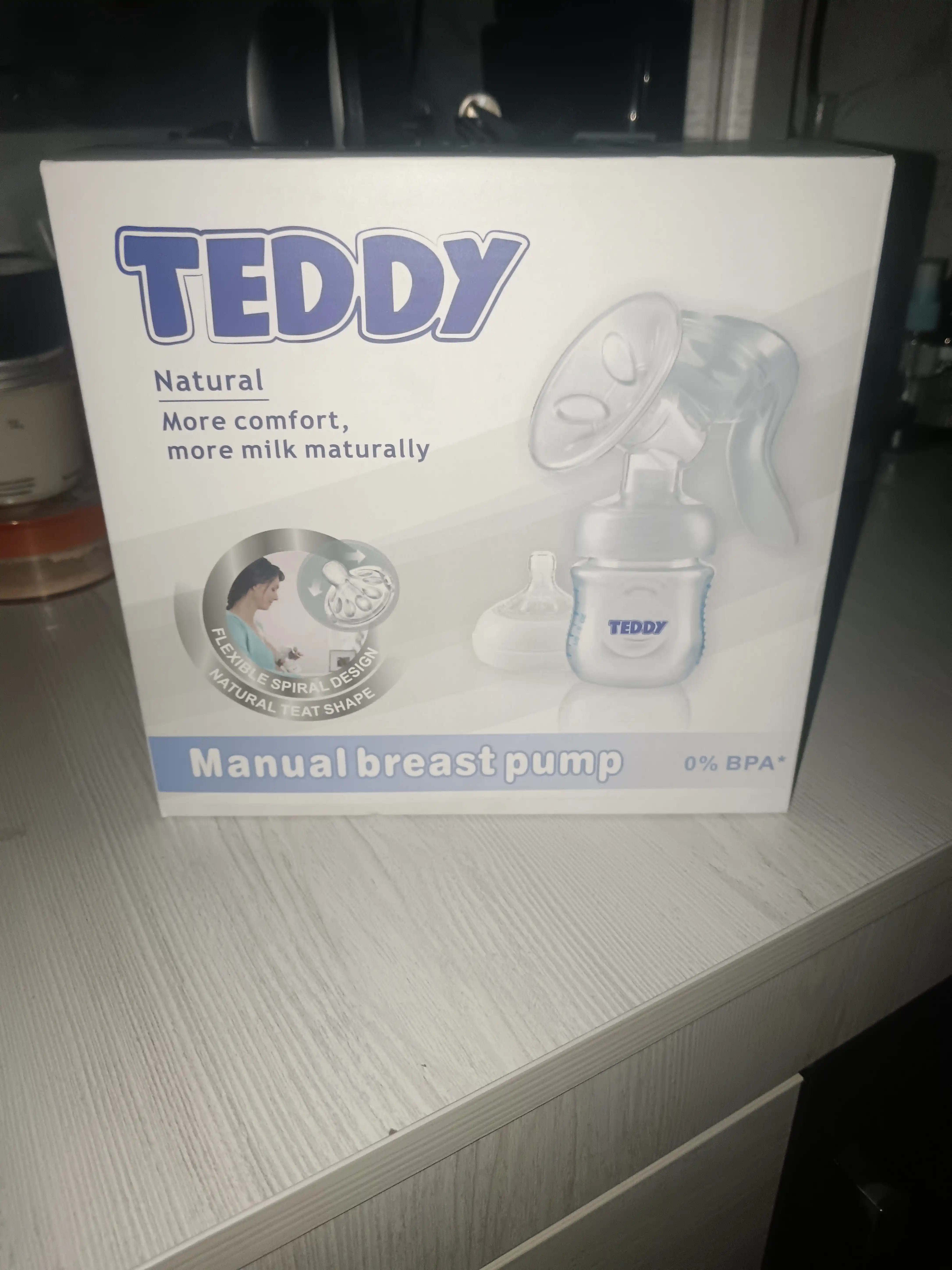 Sut sogadigan, mexanik qol sut soruvchi 2 tasi 1, butilkachasi bilan, 150 ml