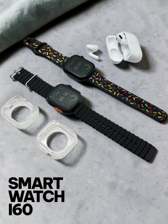 Умные часы, 1+1, 2 Smart Watch 8 и 8 ultra, 11 ремешков и чехол в комплекте