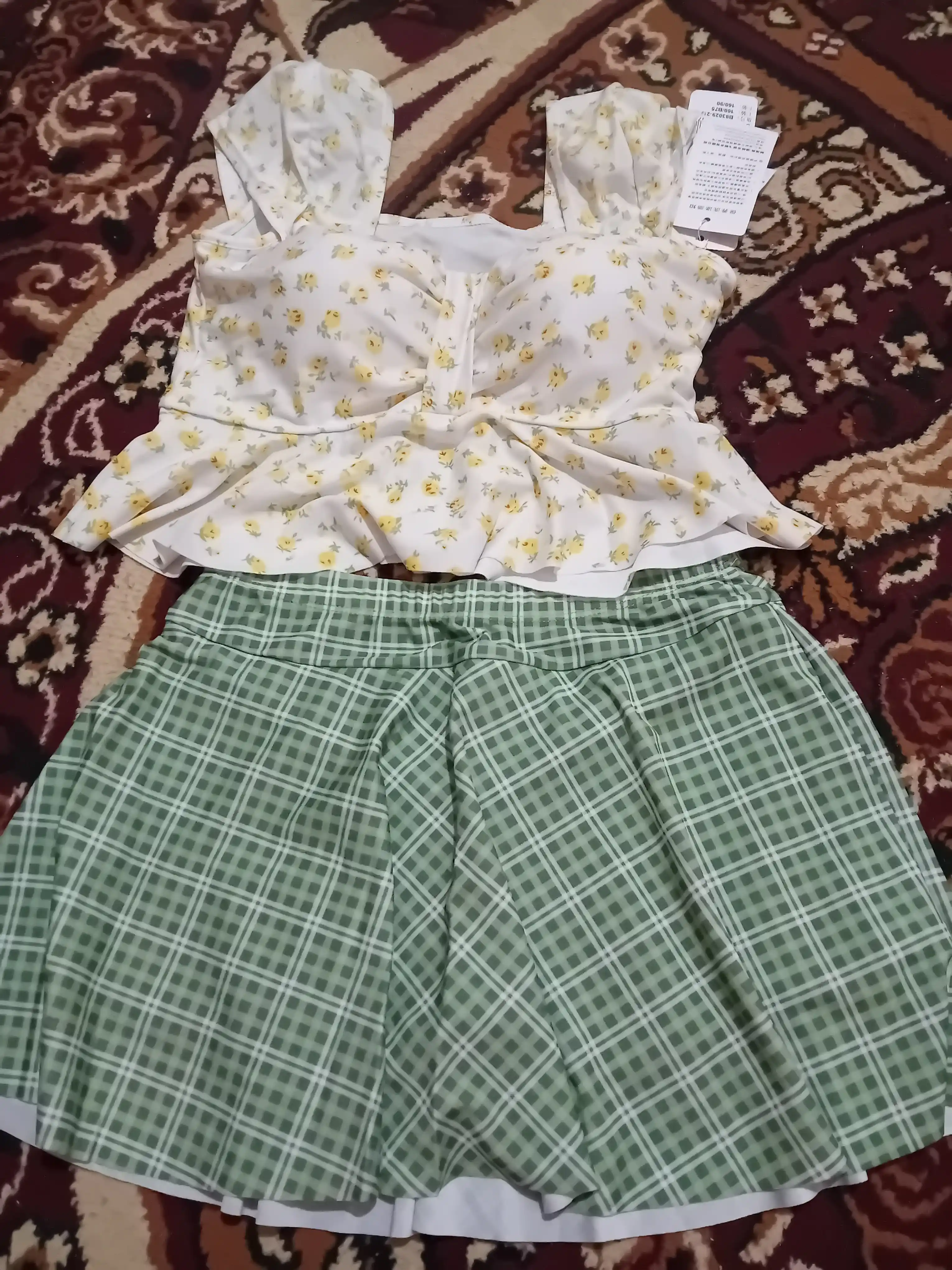 Kupalnik, Ayollar cho‘milish kiyimi, cho'milish kiyimi