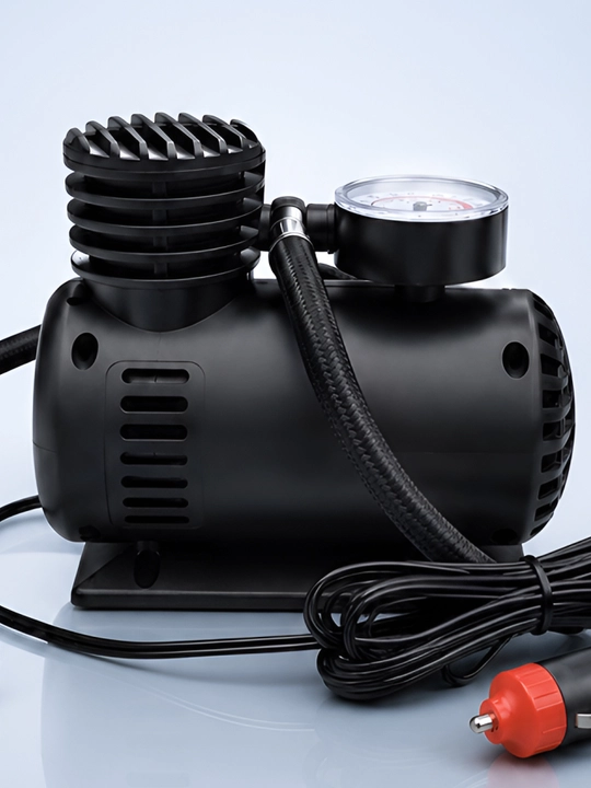 12V 300 PSI avtomobil kompressori, shinalar uchun nasos, manometr va adapterlar to‘plamda